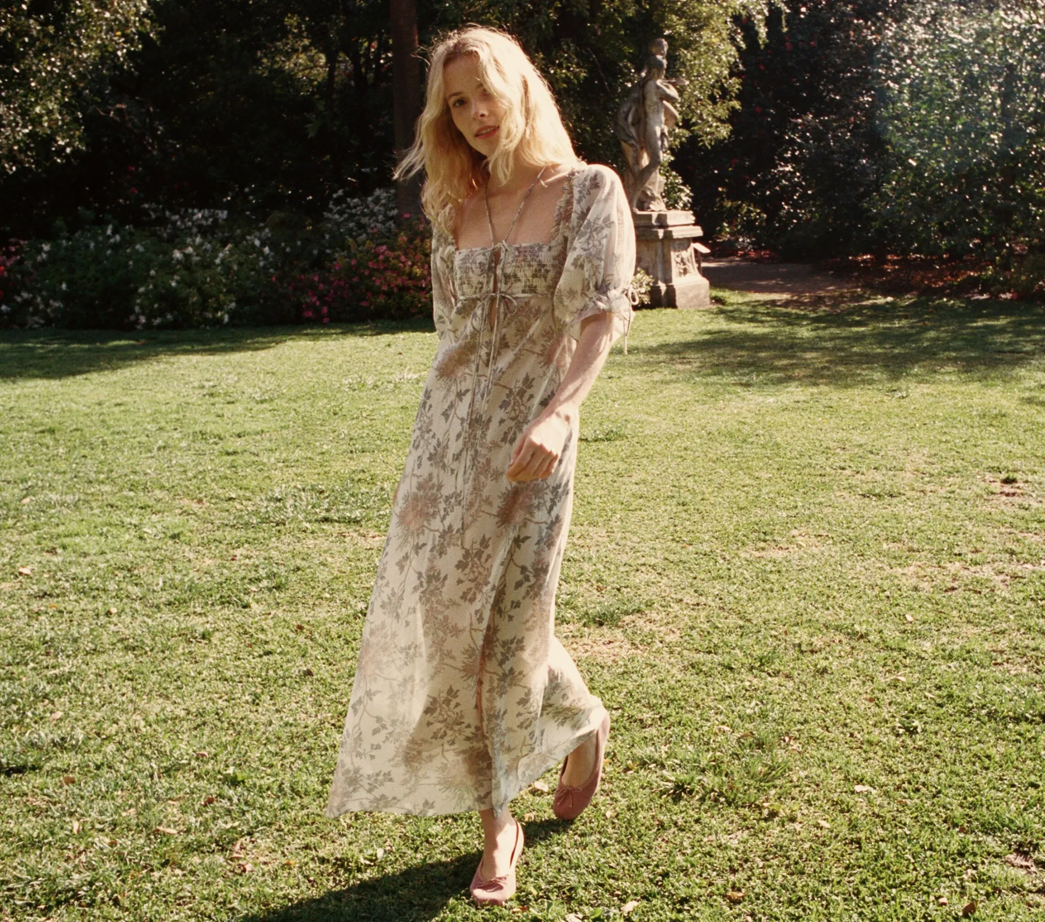 HMD -- VETIVER DRESS -- SALT SUMMER FLORAL sold by Doen product image thumbnail 4