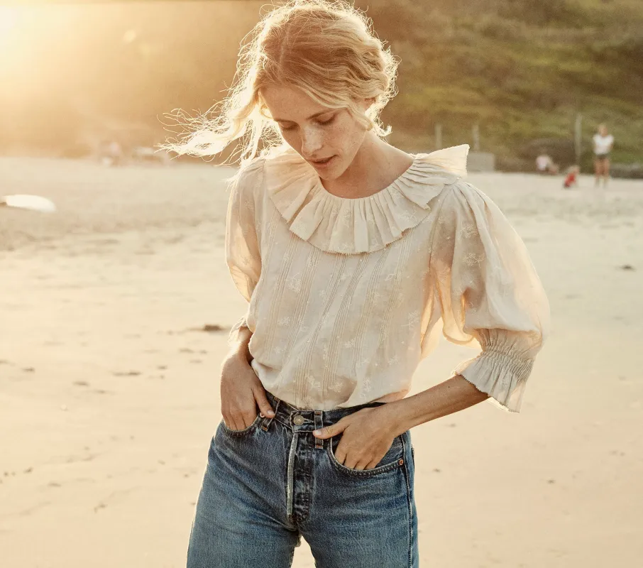 HMD -- SHORT SLEEVE CADENCE TOP -- DOVE sold by Doen