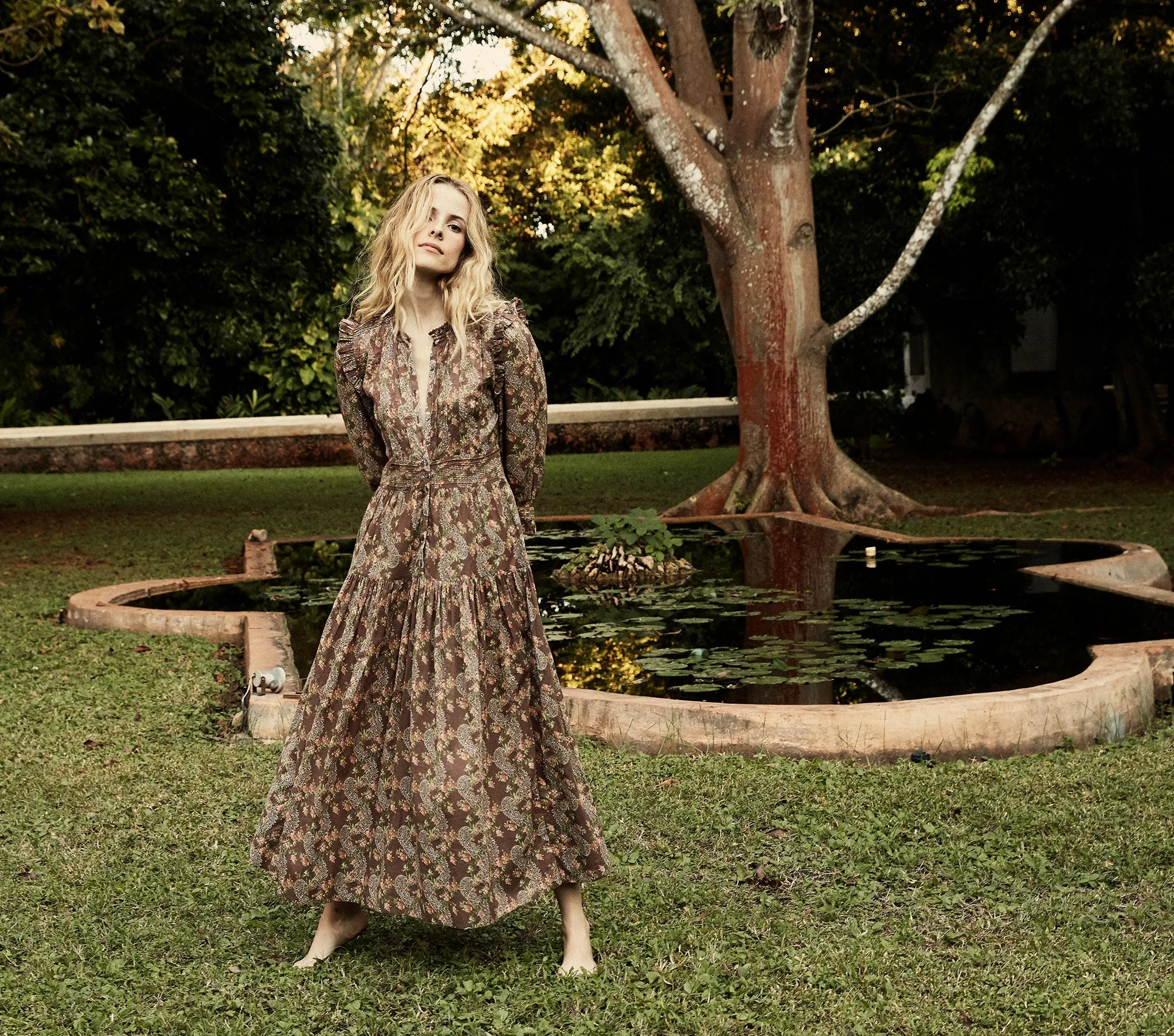 HMD -- MONET DRESS -- COUNTRY ROSE sold by Doen