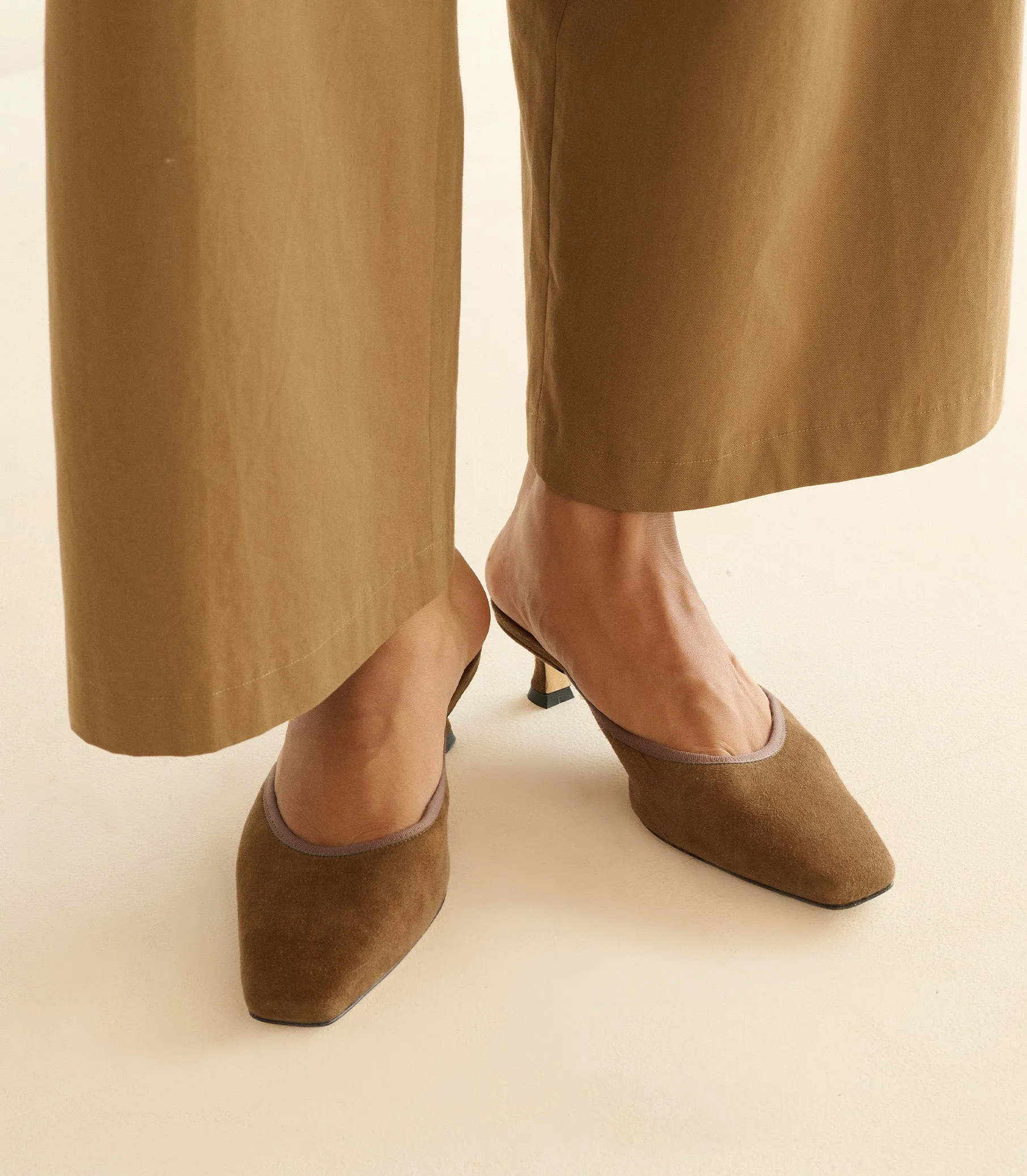 LUMA HEEL -- TOBACCO SUEDE sold by Doen