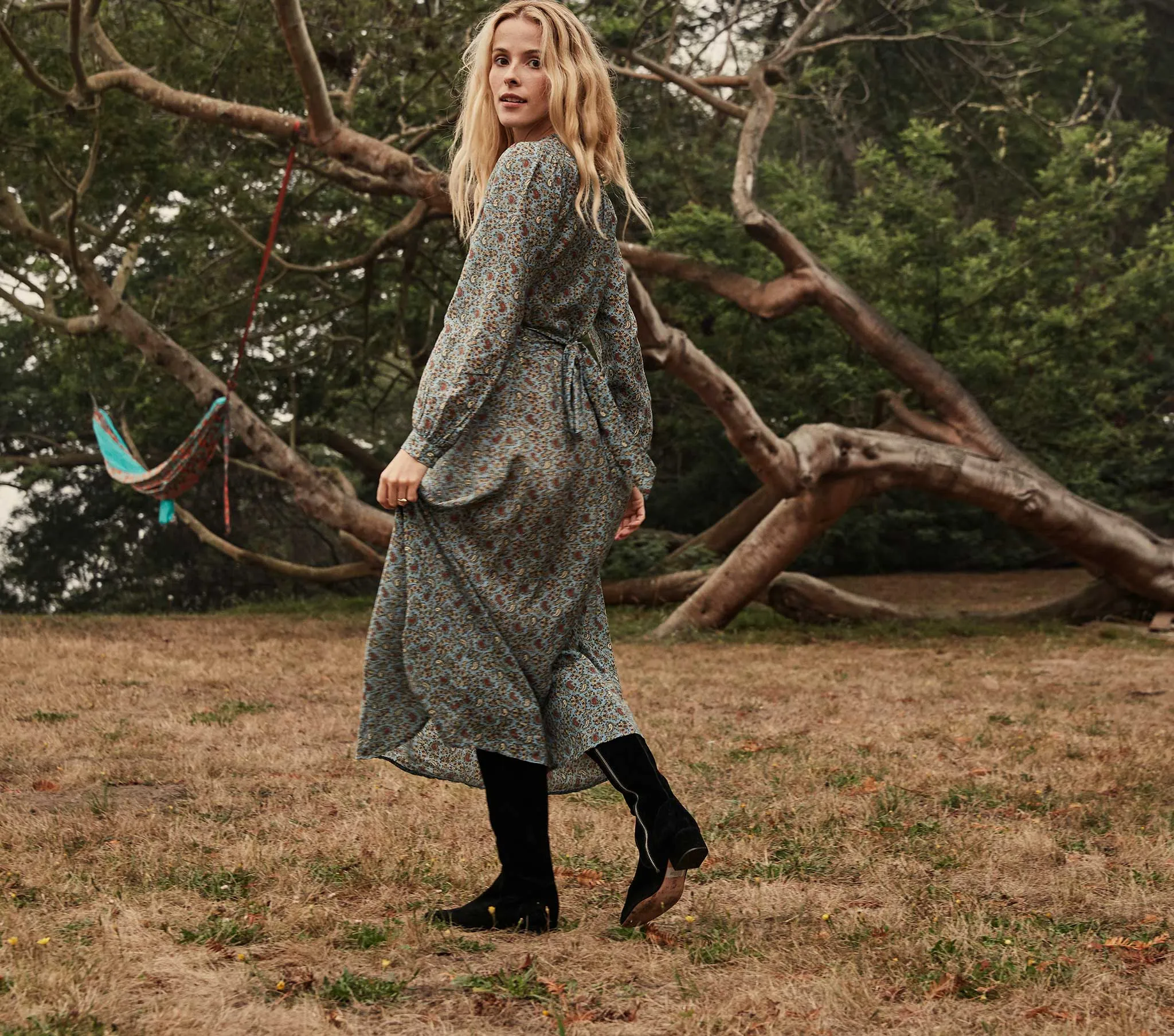 HMD -- CHARLESTON DRESS -- BLUE TISBURY PAISLEY sold by Doen product image thumbnail 5