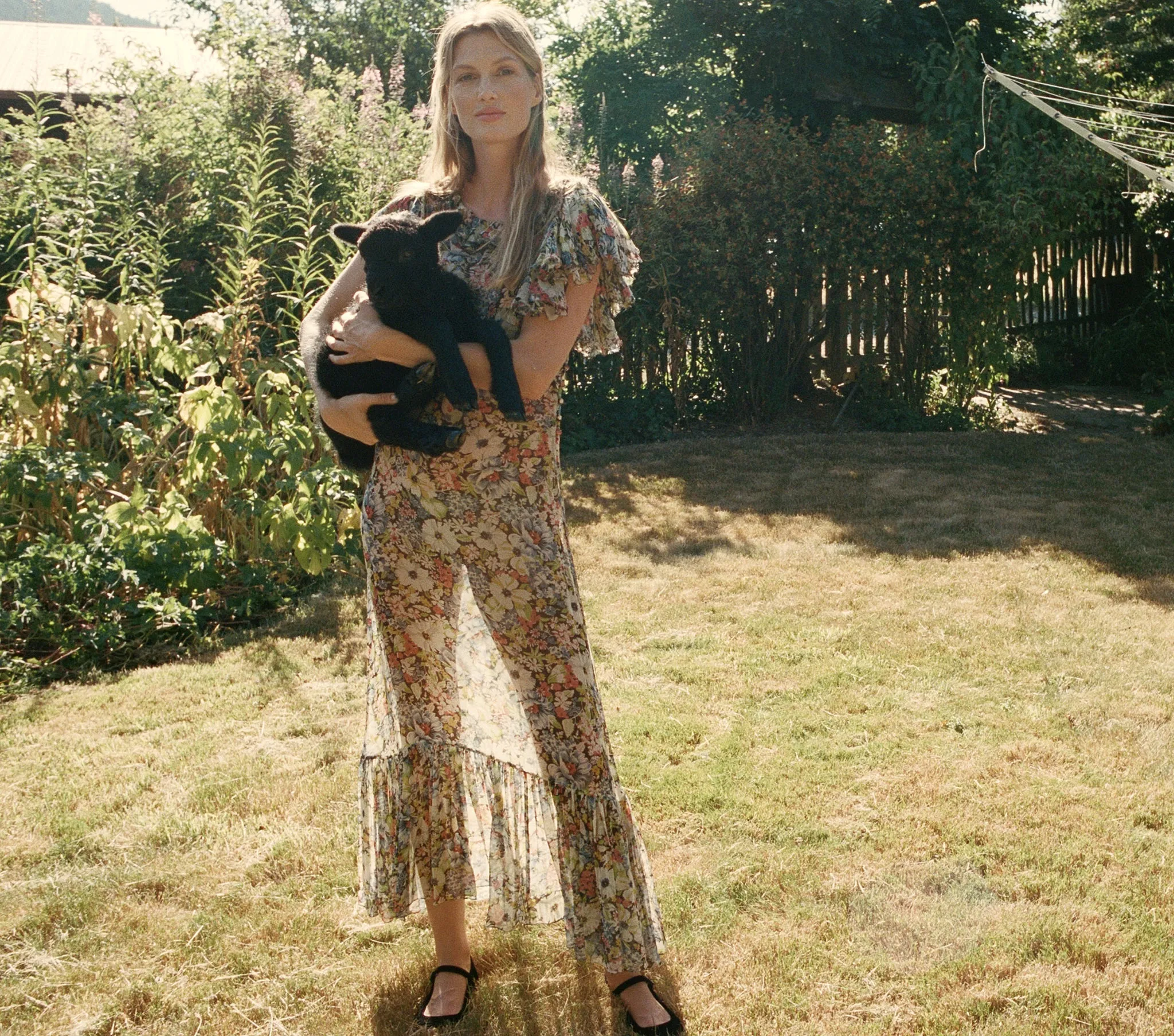 HMD -- CORINA DRESS -- ALICE FLORAL sold by Doen