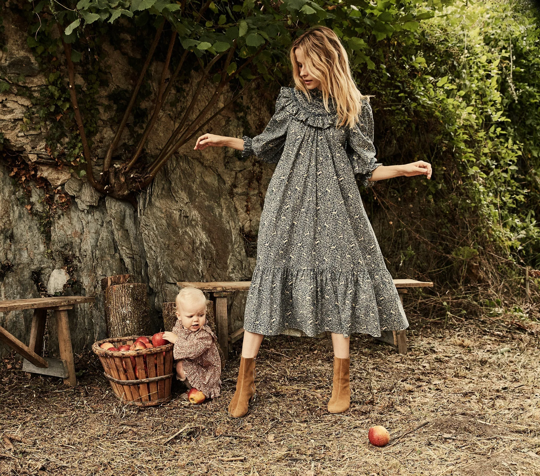 HMD -- ROSETTA DRESS -- CREAM/BLUE PRANCING FAWN FLORAL sold by Doen