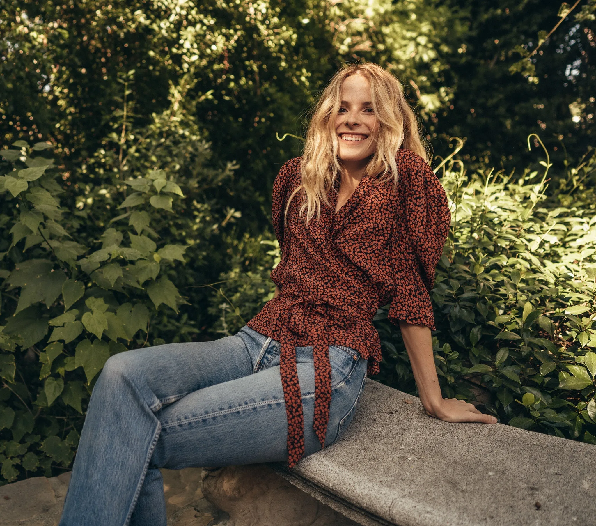 HMD -- AMARANTA TOP -- NAVY/RED CHERRY WILLOW sold by Doen product image thumbnail 4