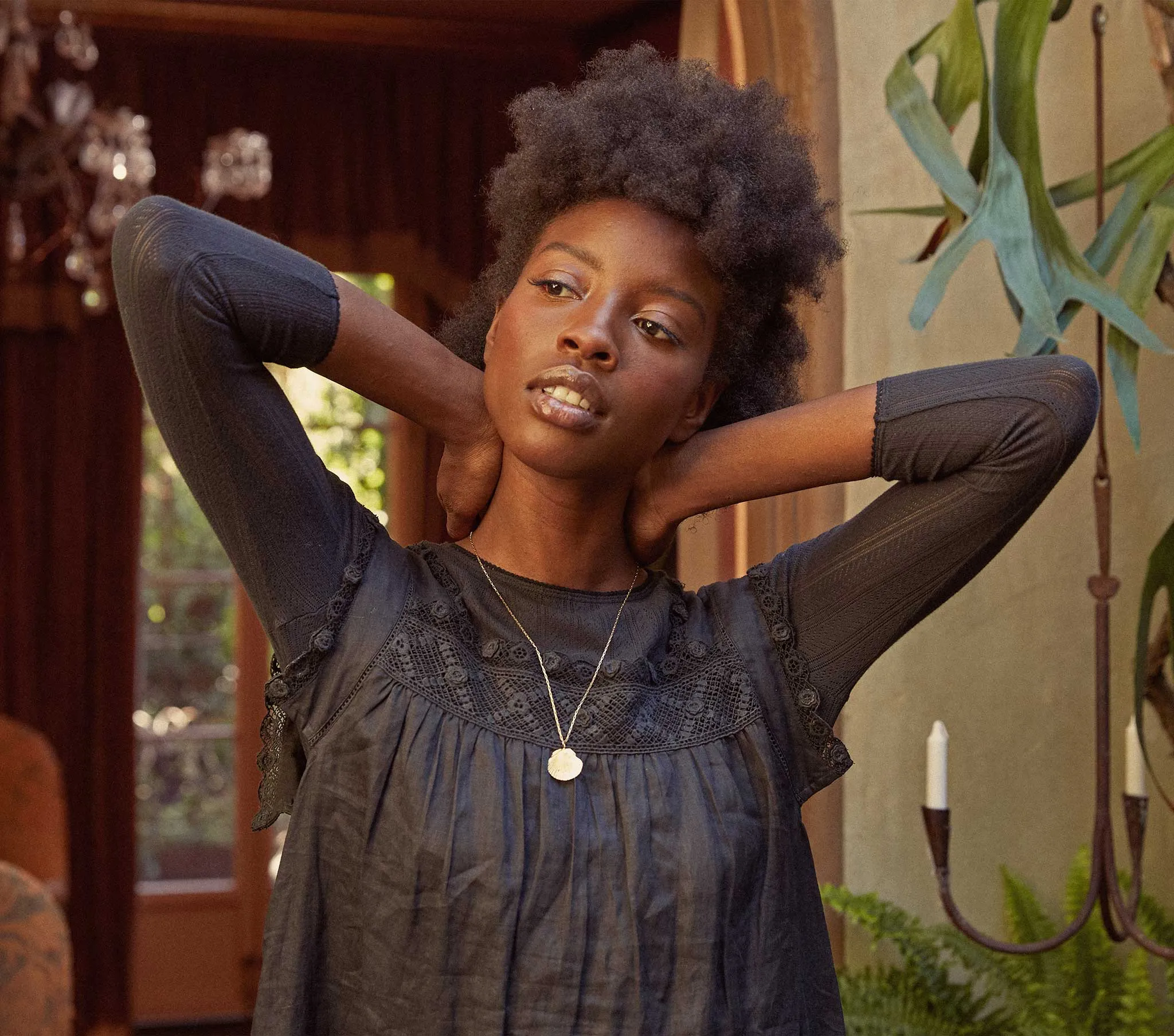 HMD -- ANNIE TEE -- BLACK sold by Doen product image thumbnail 5