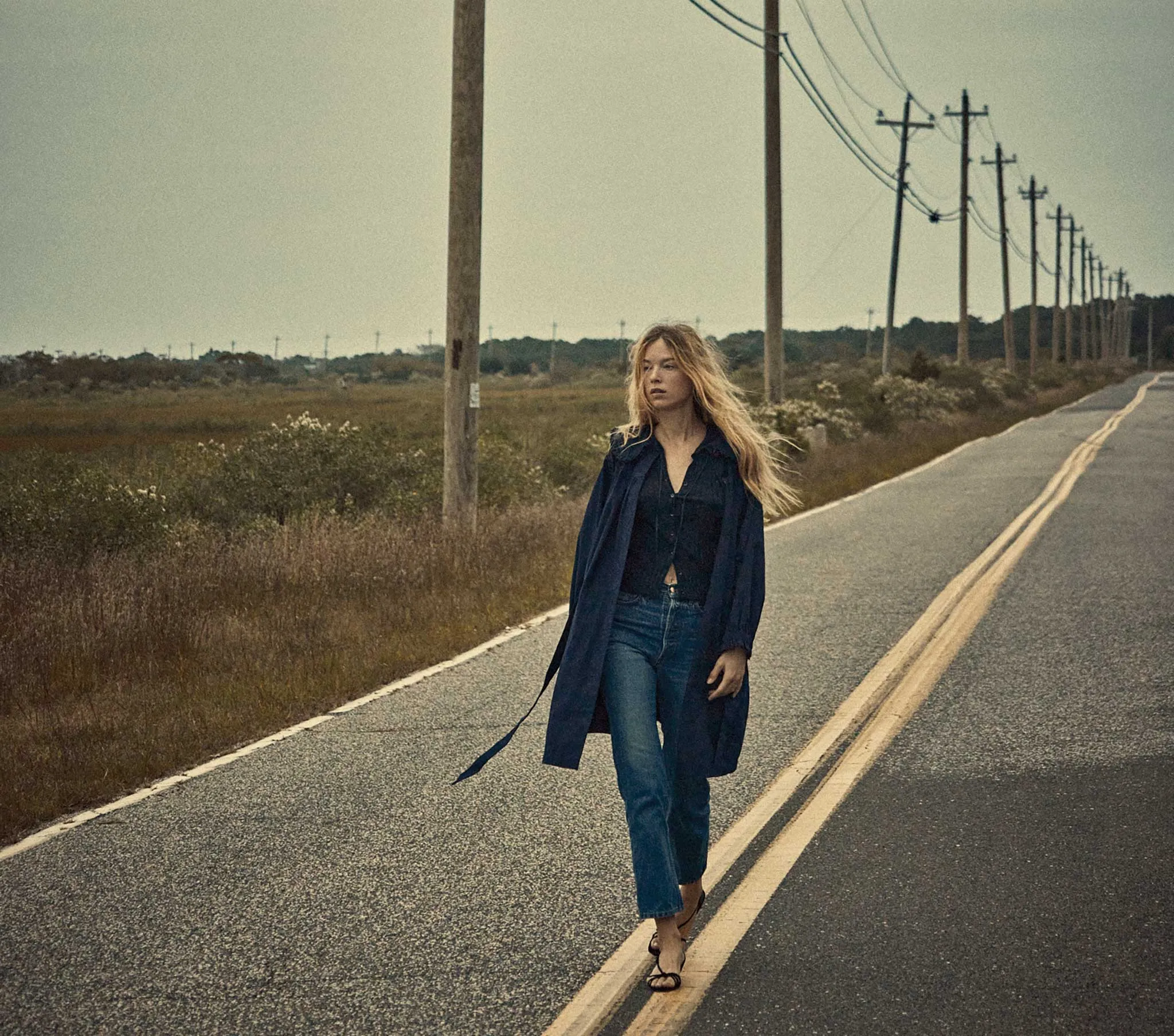 HMD -- DEMI CARDIGAN SWEATER -- NAVY sold by Doen product image thumbnail 3