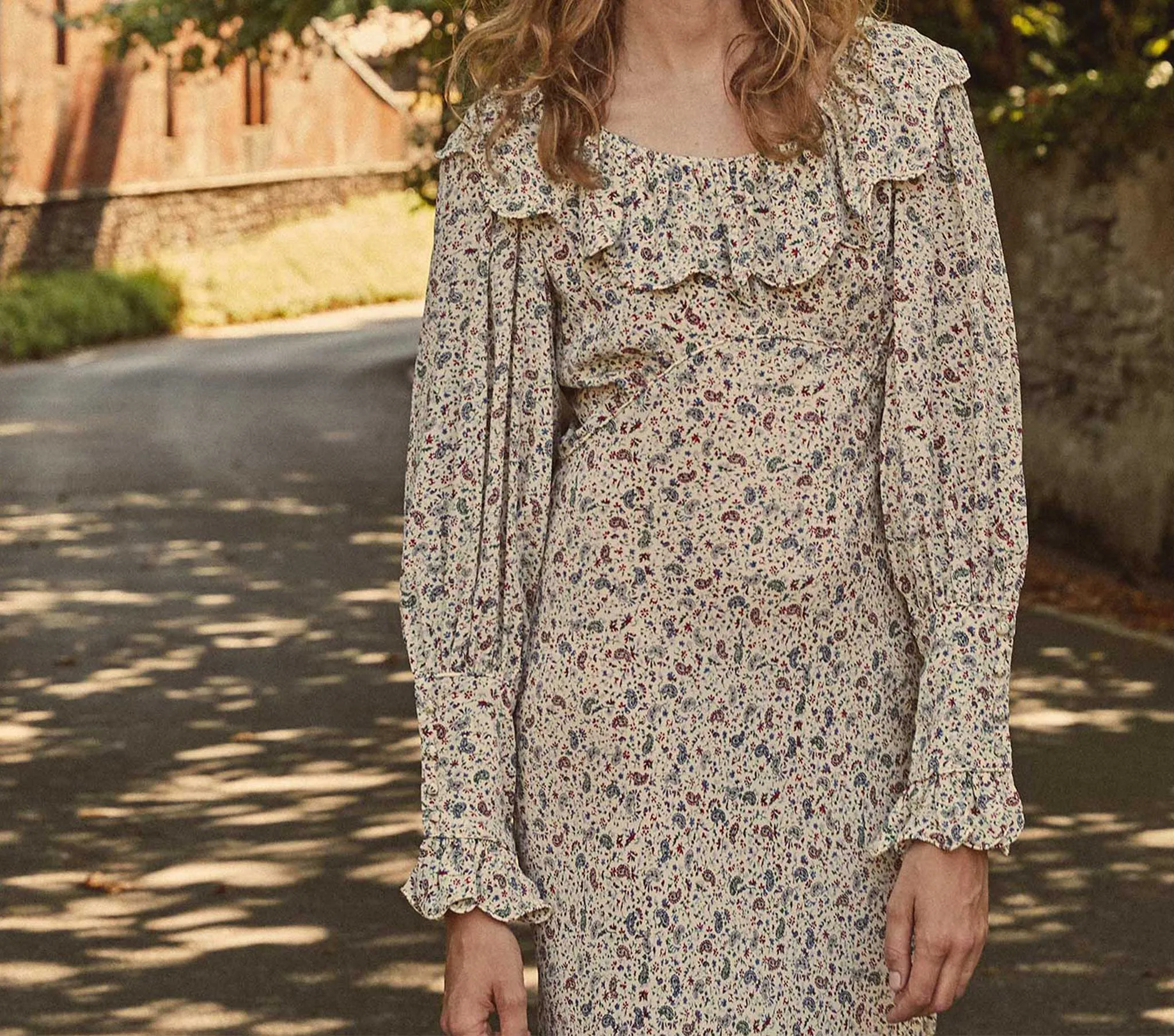 HMD -- STARLIGHT DRESS -- CREAM SAINT CLAUDE PAISLEY sold by Doen product image thumbnail 3