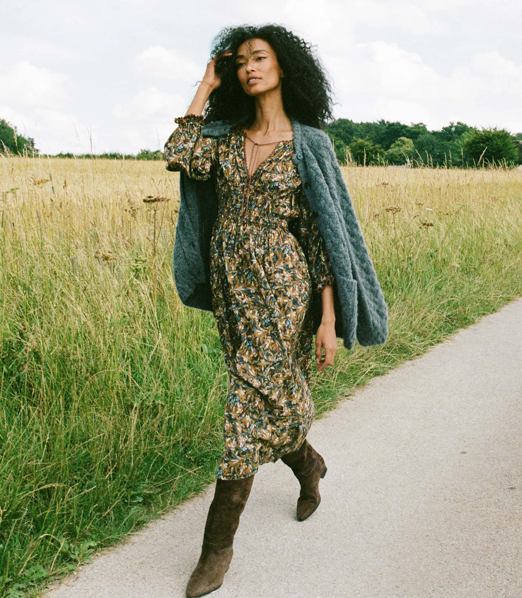 HMD -- DELFINA DRESS -- NOIR NARCISSUS FLORAL sold by Doen product image thumbnail 2