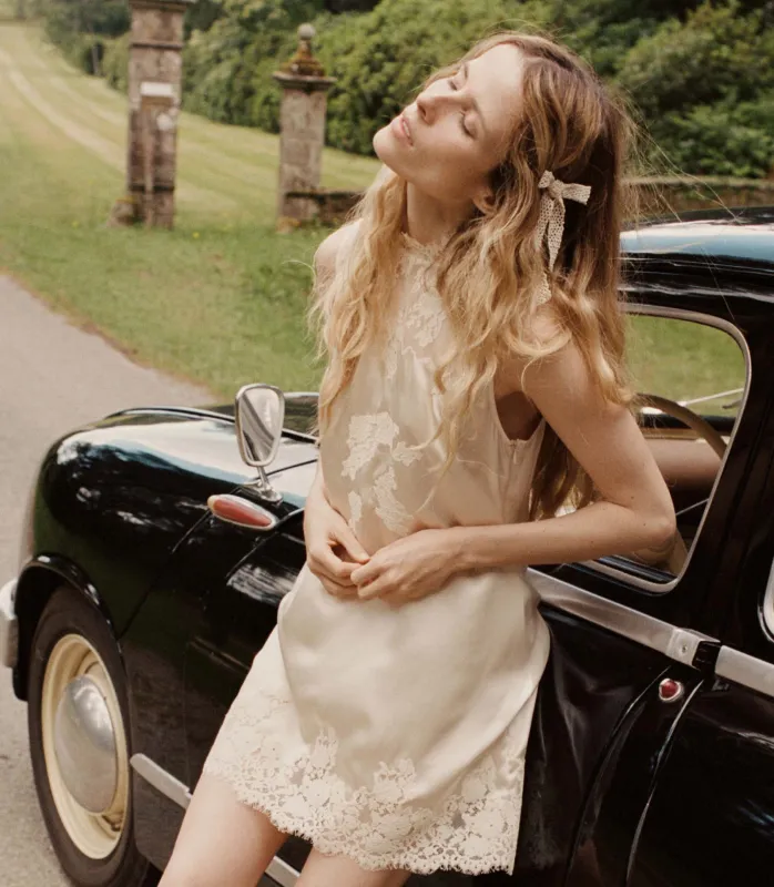 HMD -- VALERIA DRESS -- CANDLELIGHT sold by Doen