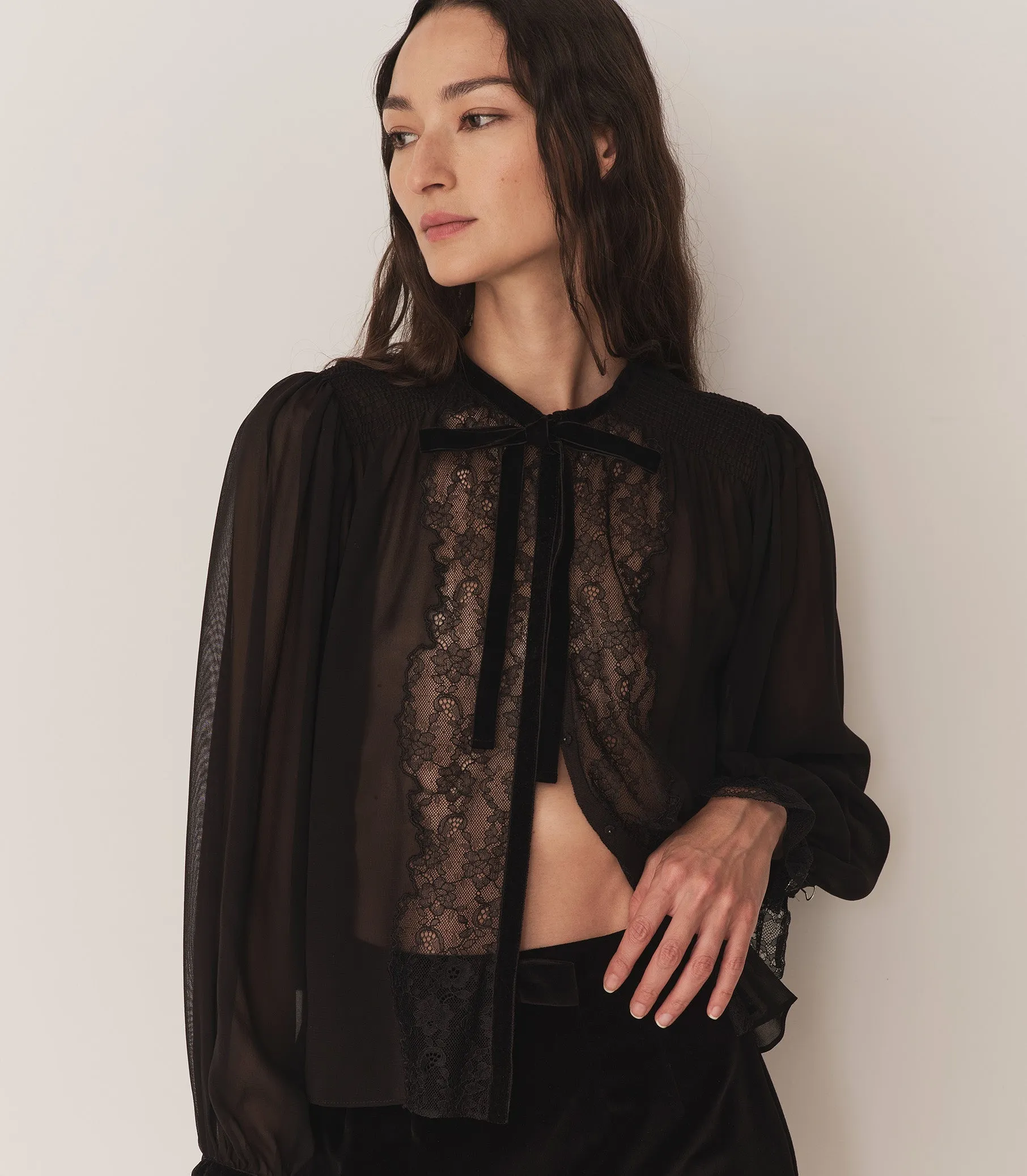 HMD -- LEIA TOP -- BLACK sold by Doen product image thumbnail 4