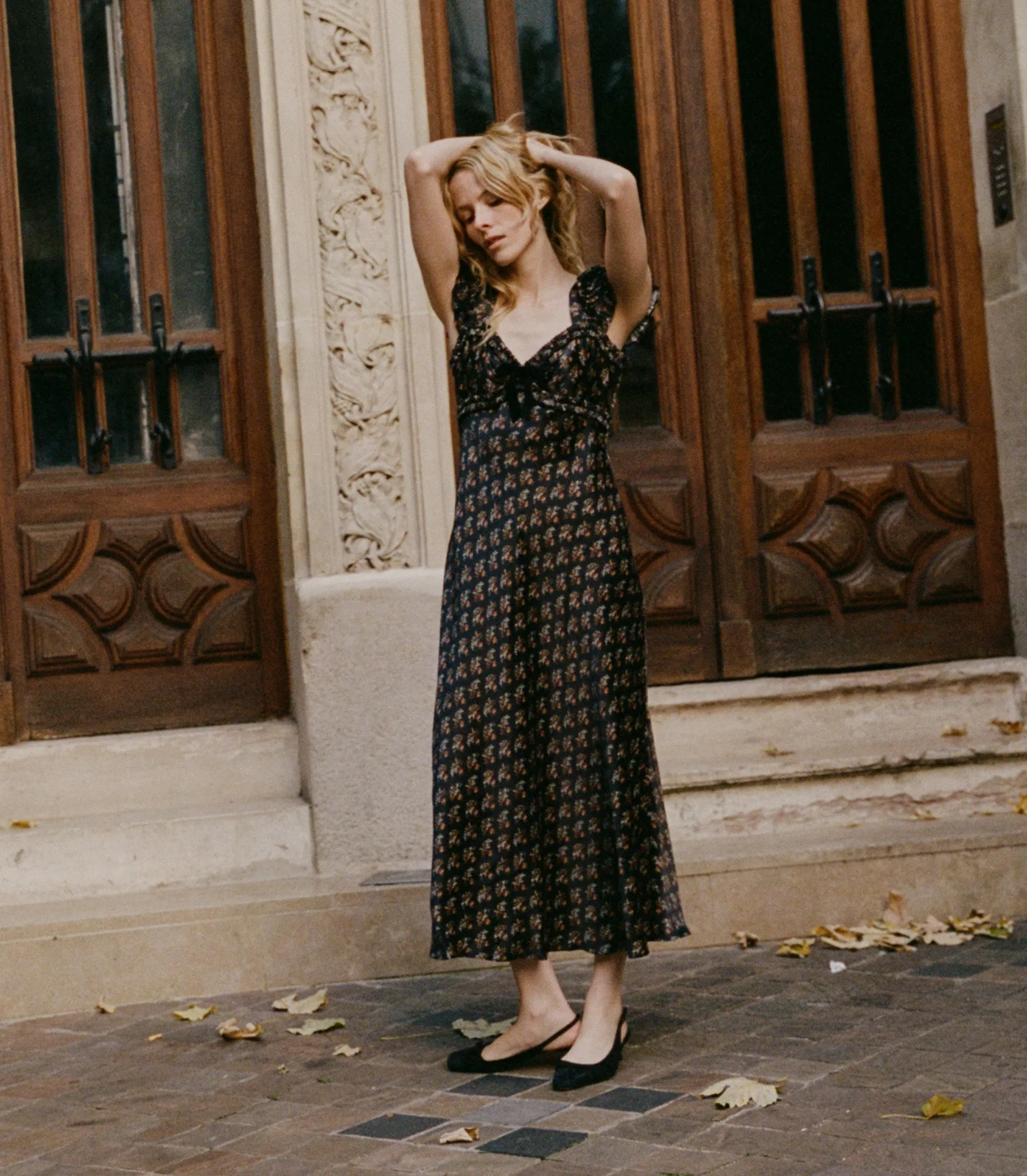 HMD -- MARYBELL DRESS -- DELPHINIUM FLORAL sold by Doen product image thumbnail 5