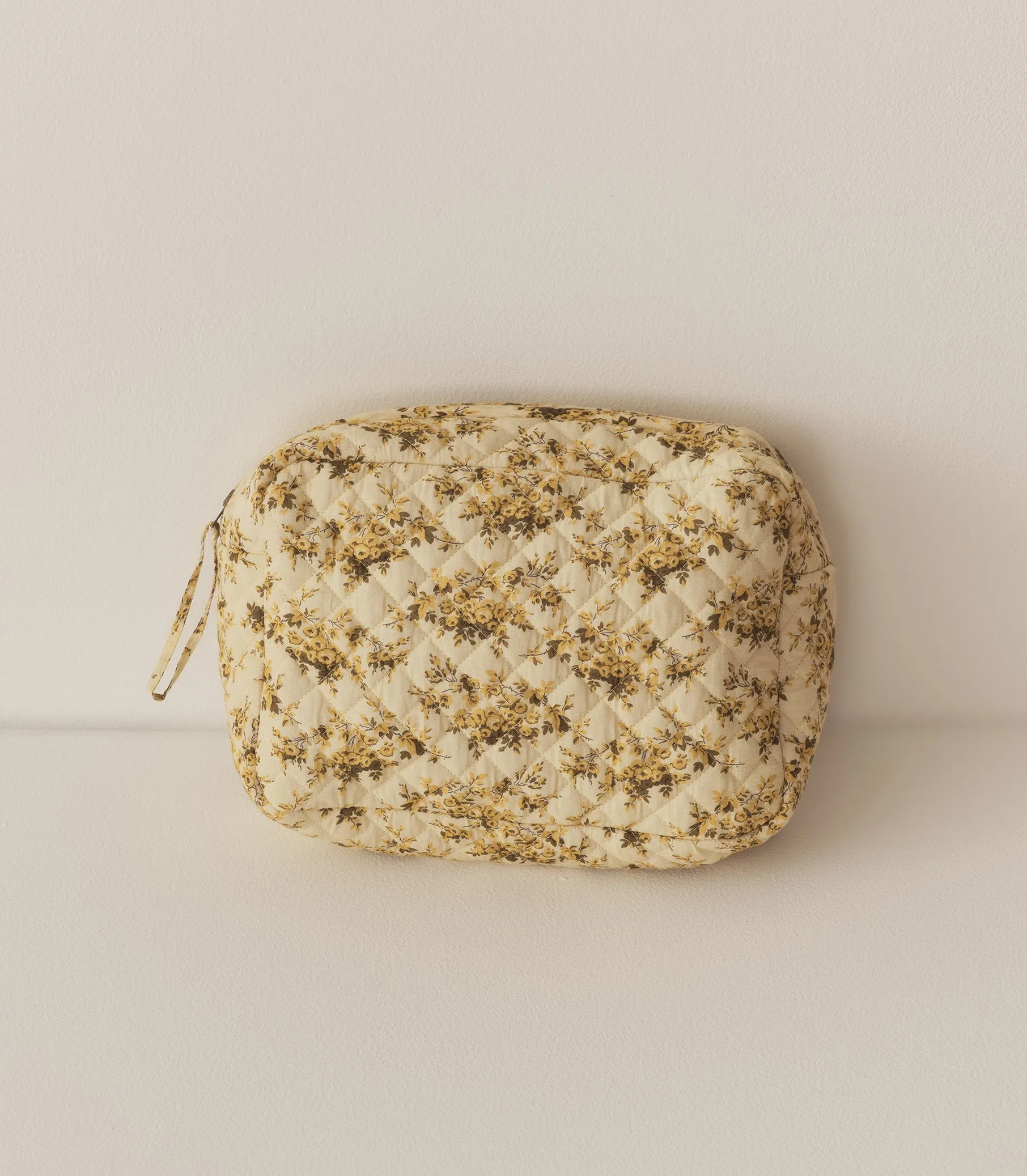 HMD -- GRANDE QUINCE POUCH -- CITRON ROSIER FLORAL sold by Doen