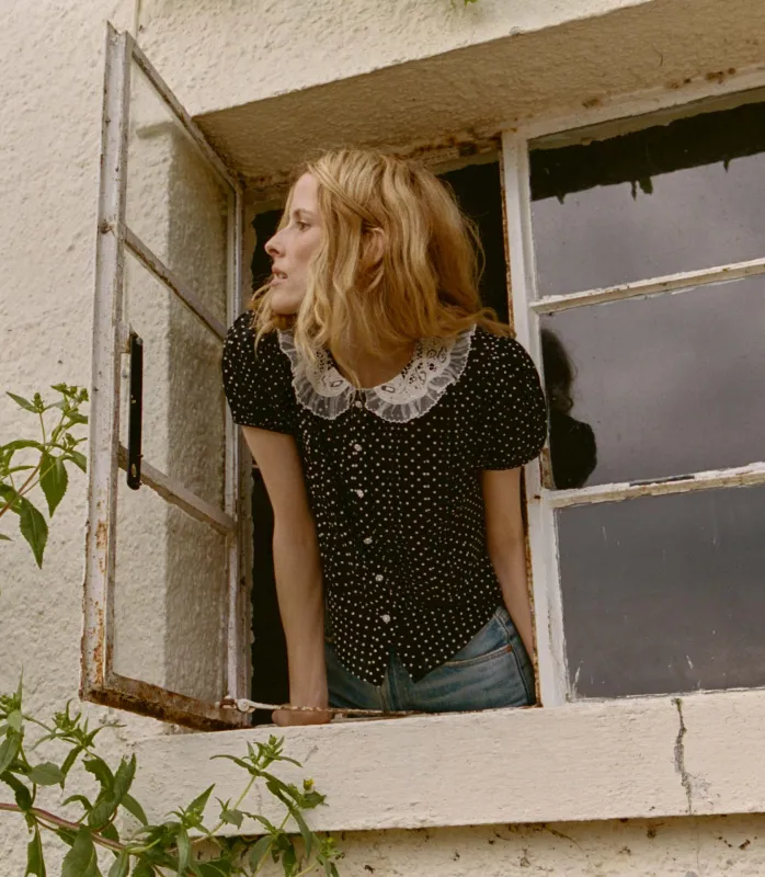 OLETA TOP -- NOIR DOT sold by Doen