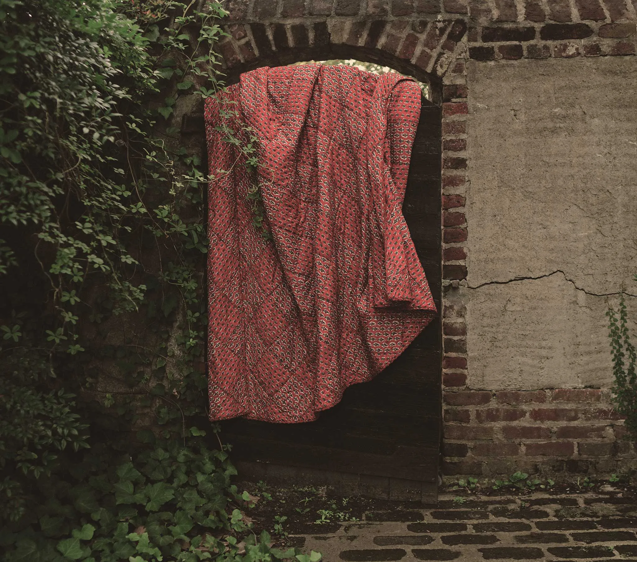 HMD -- QUEEN QUILT -- CALICO CANYON BLOOMS sold by Doen product image thumbnail 3