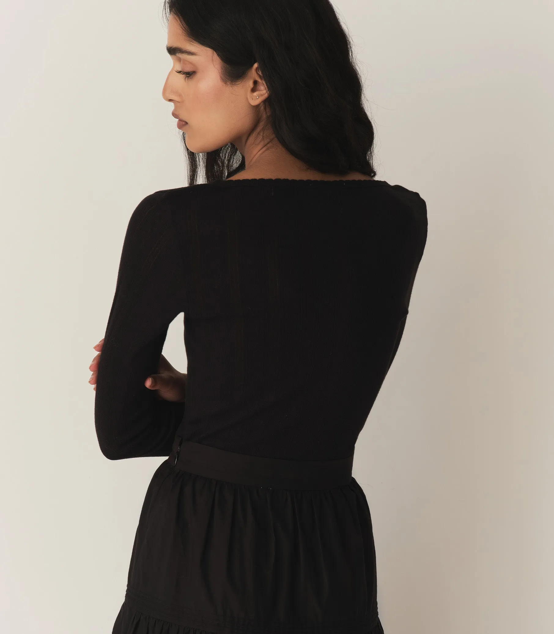 HMD -- CILLA TEE -- BLACK sold by Doen product image thumbnail 3