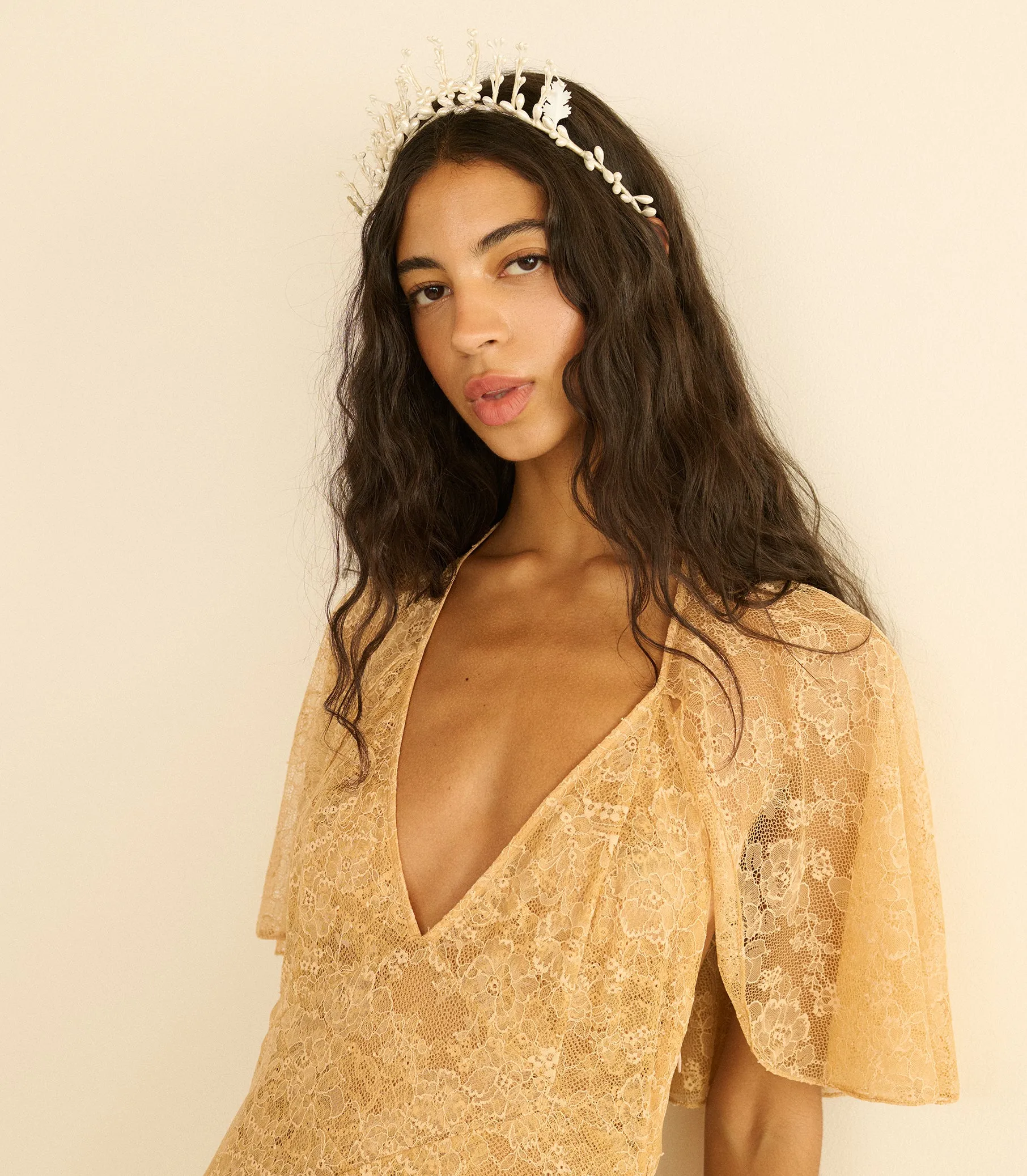 FAYE TIARA -- ANTIQUE PEARL sold by Doen product image thumbnail 5