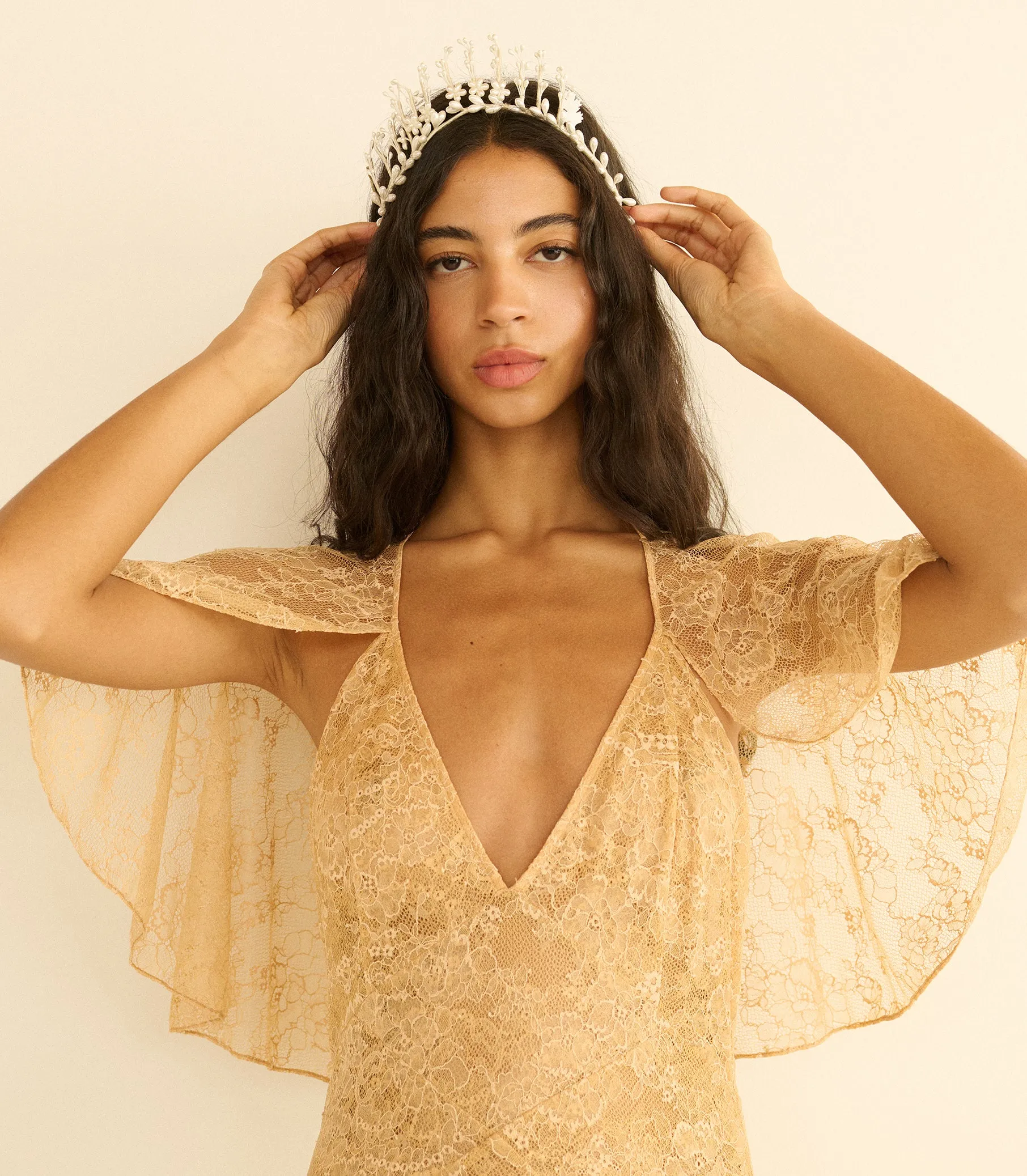 FAYE TIARA -- ANTIQUE PEARL sold by Doen product image thumbnail 2