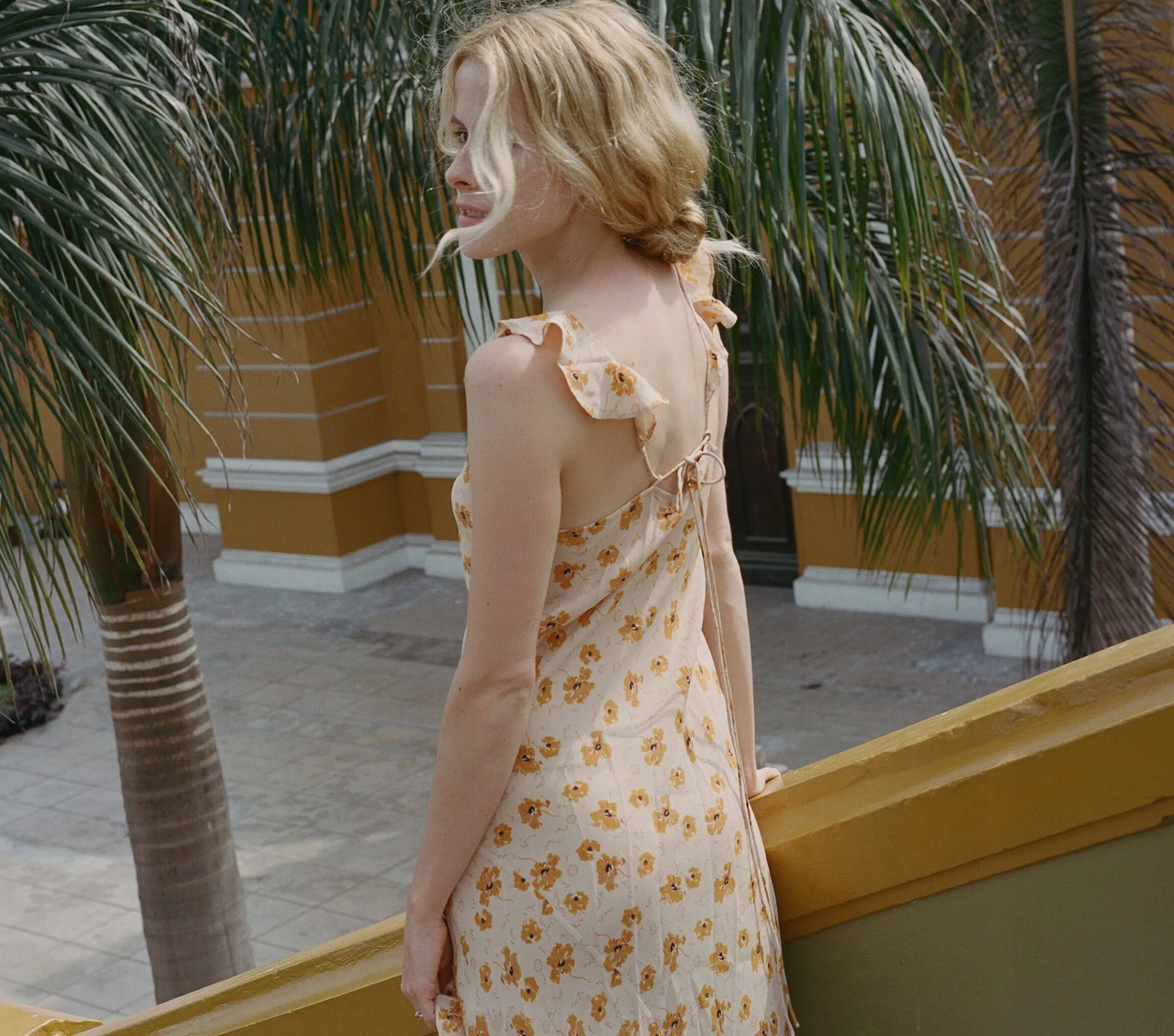 HMD -- DOVE DRESS -- SUNNY ANEMONE FLORAL sold by Doen product image thumbnail 4