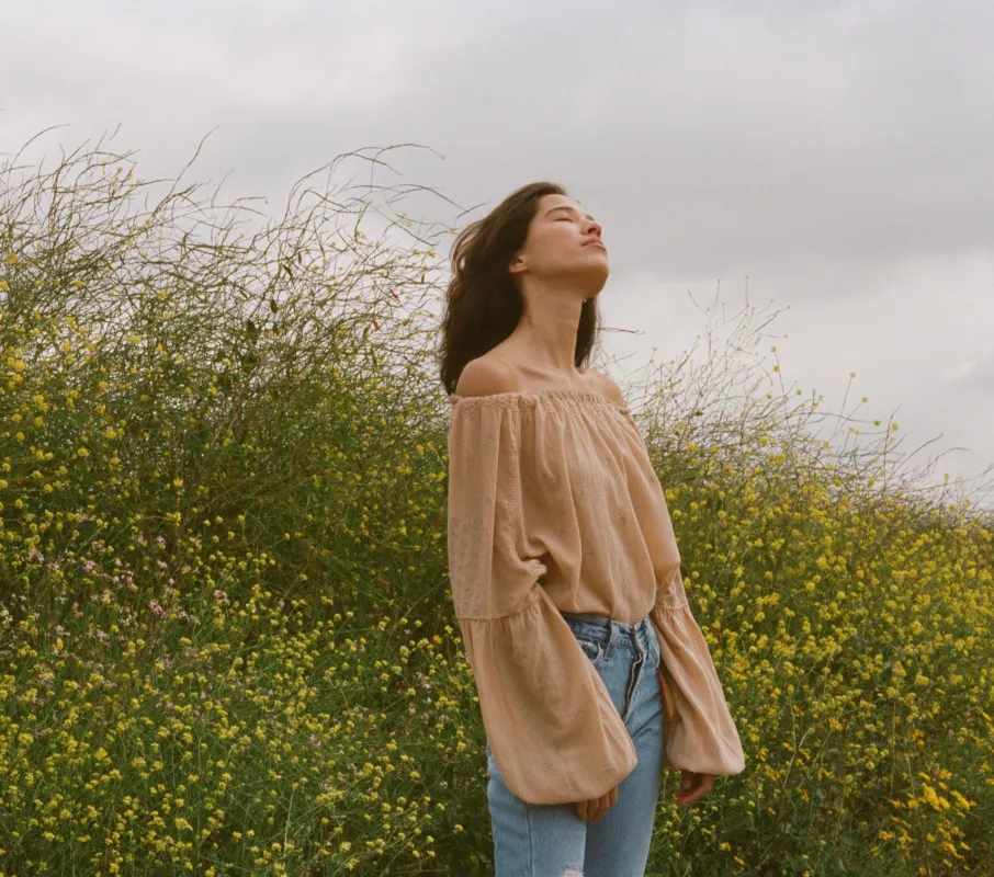 HMD -- DAISY TOP -- TOAST made by Doen