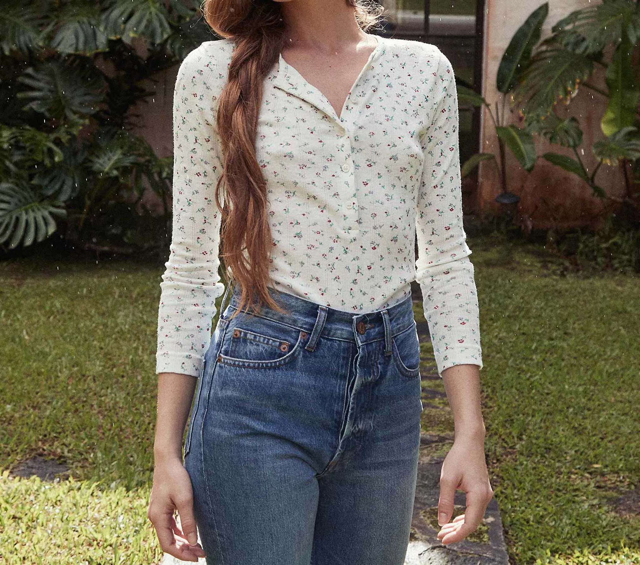 HMD -- PAOLA TEE -- WILDFLOWER BREEZE sold by Doen