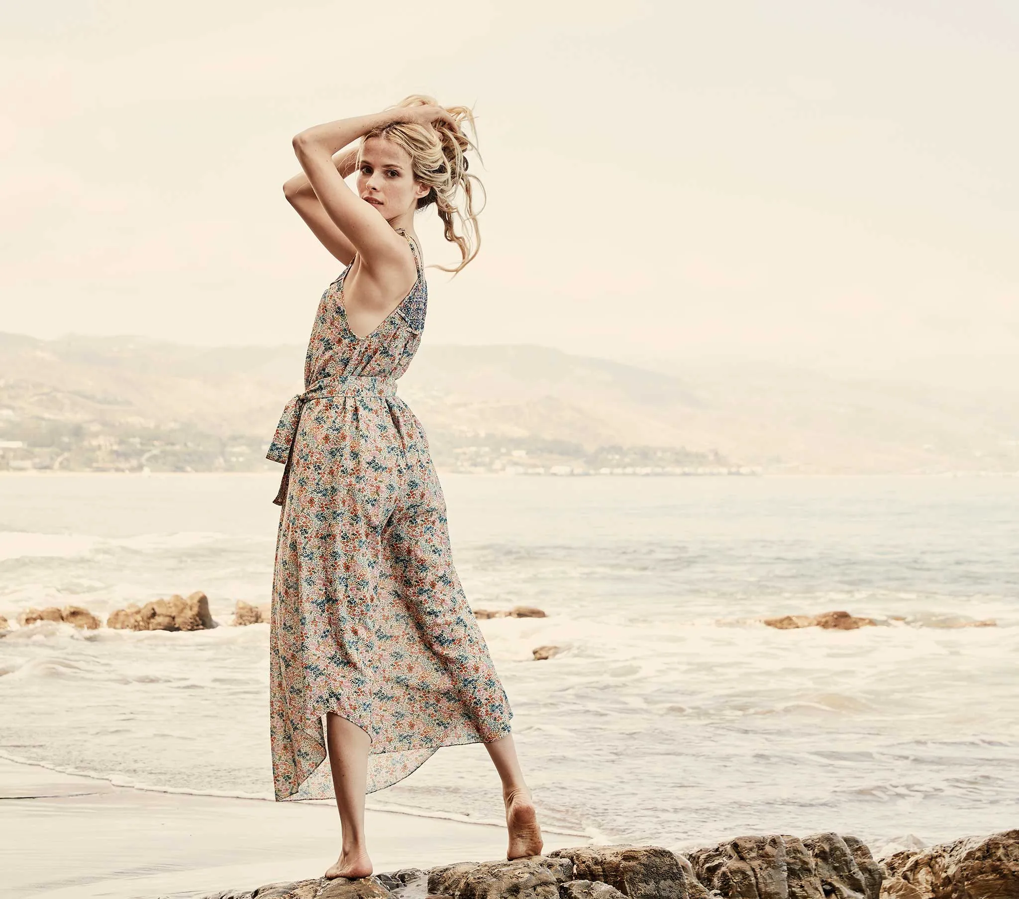 HMD -- THOREAU DRESS -- CREAM LADY BIRD FLORAL sold by Doen