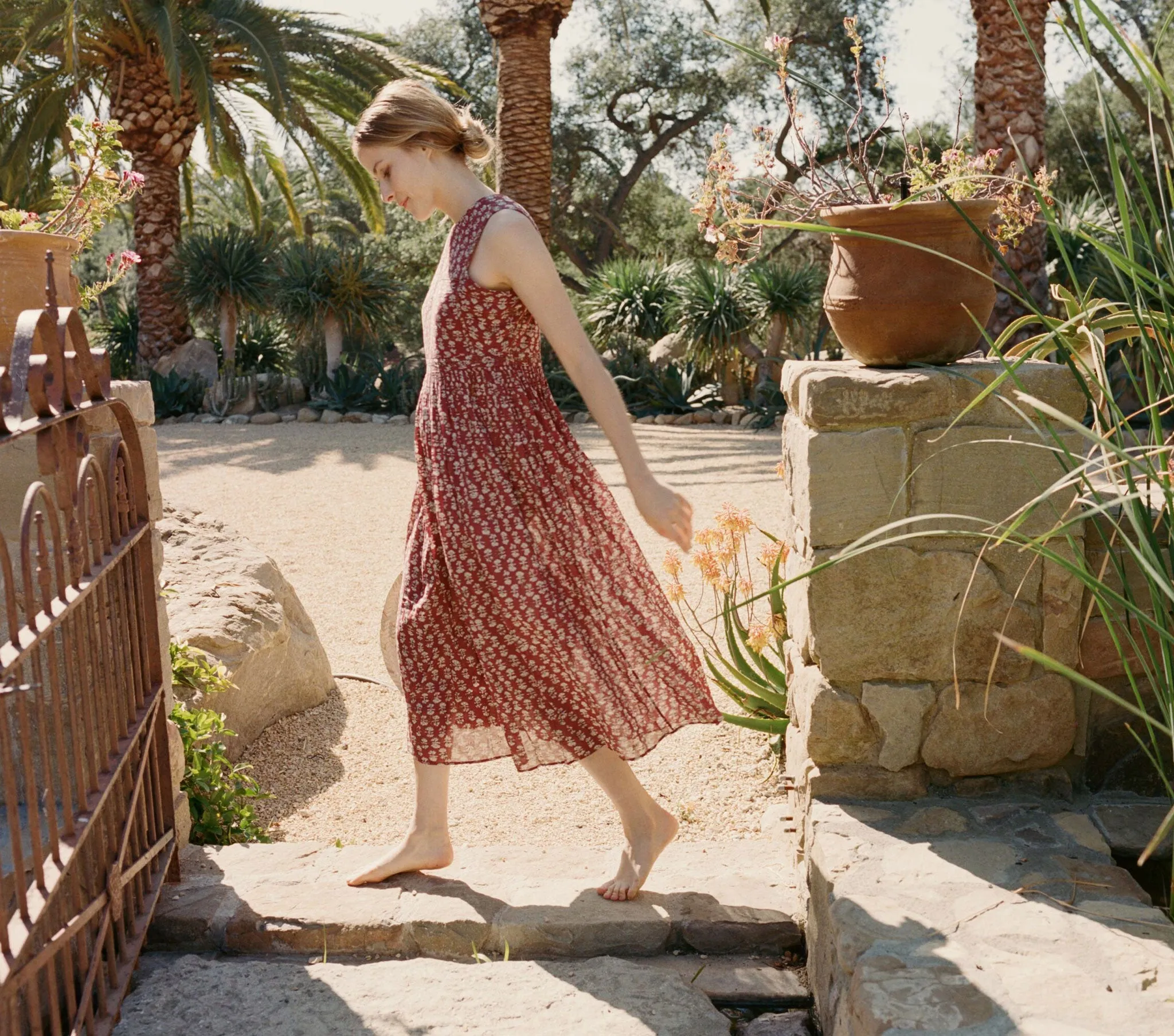 HMD -- TULSI DRESS -- RUST BLOCK PRINT sold by Doen product image thumbnail 2