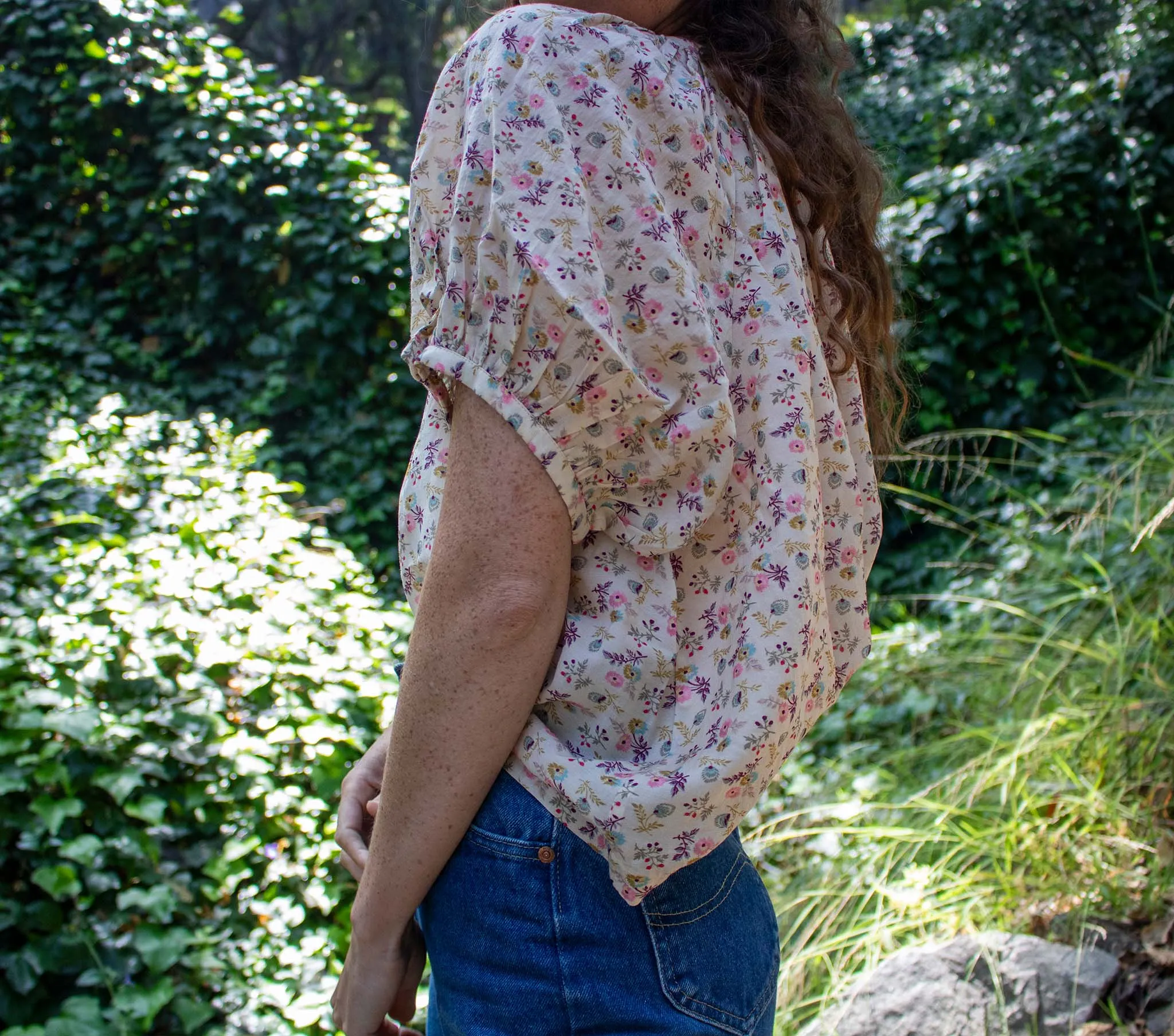 HMD -- JUNE TOP -- FEATHERED FLORAL sold by Doen product image thumbnail 2