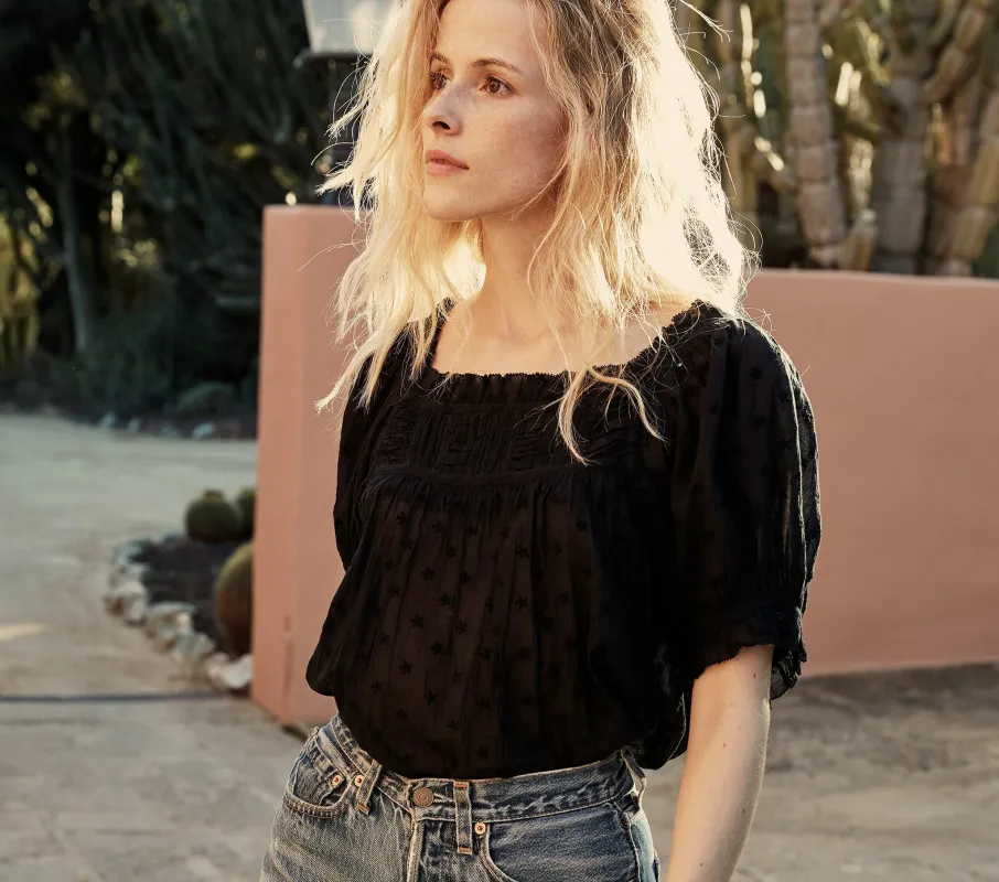 HMD -- FRANCES TOP -- BLACK made by Doen