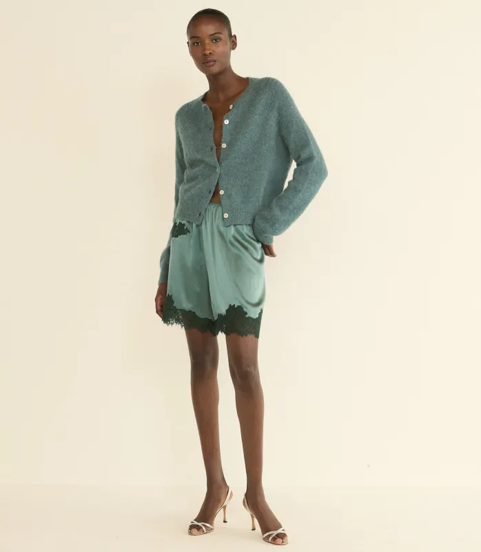 IRSA SHORT -- DULAC GREEN made by Doen