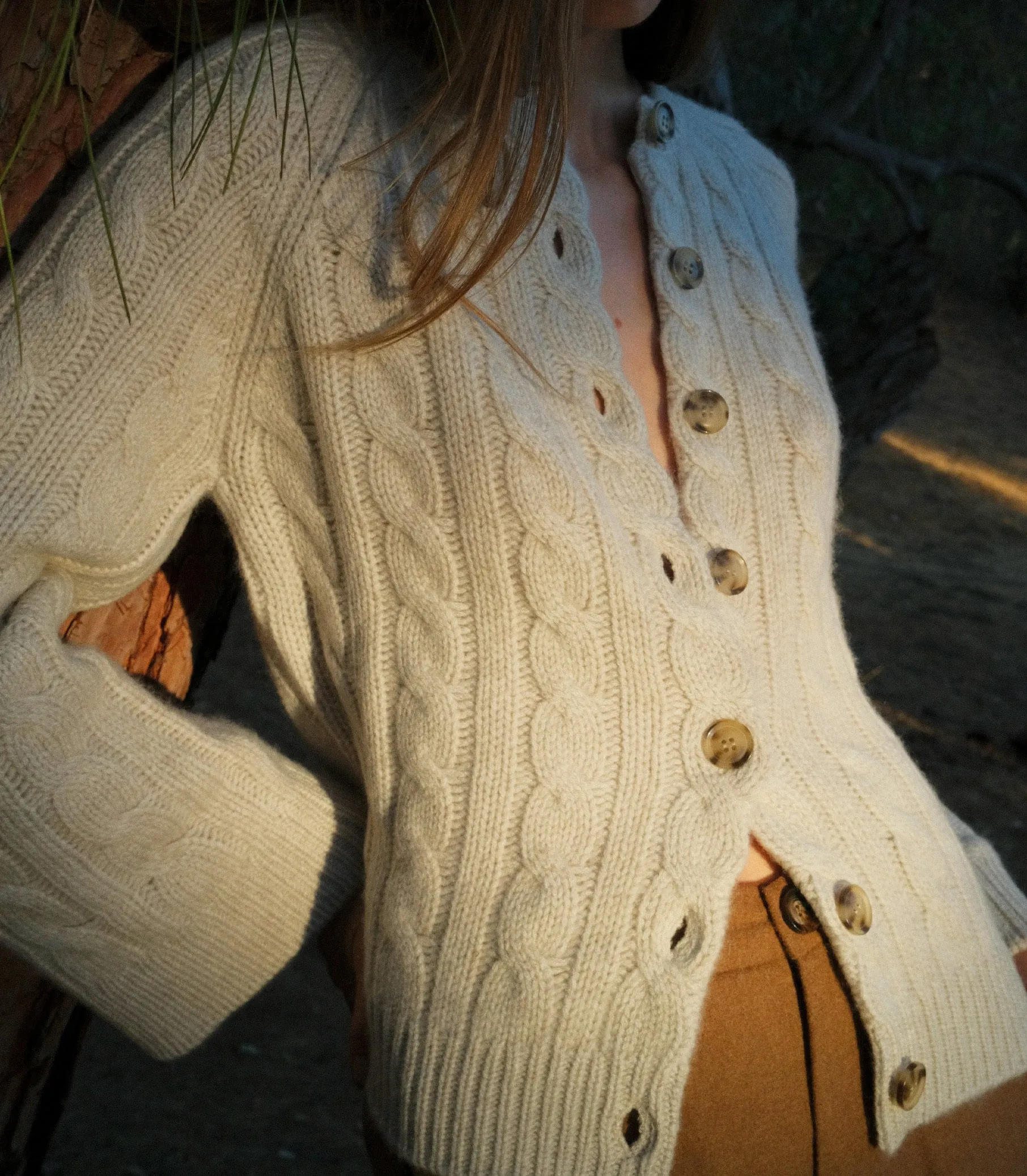 HMD -- VIRGINIE CASHMERE CARDIGAN -- COTTAGE sold by Doen product image thumbnail 4
