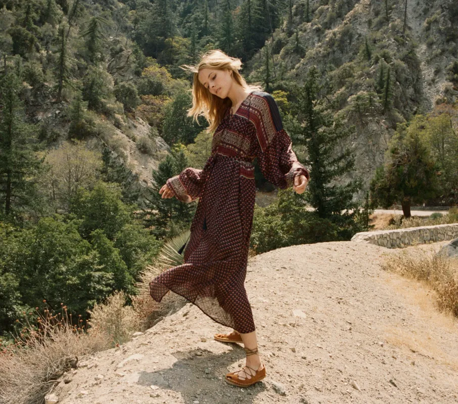 HMD -- LE MARCHE DRESS -- NAVY made by Doen