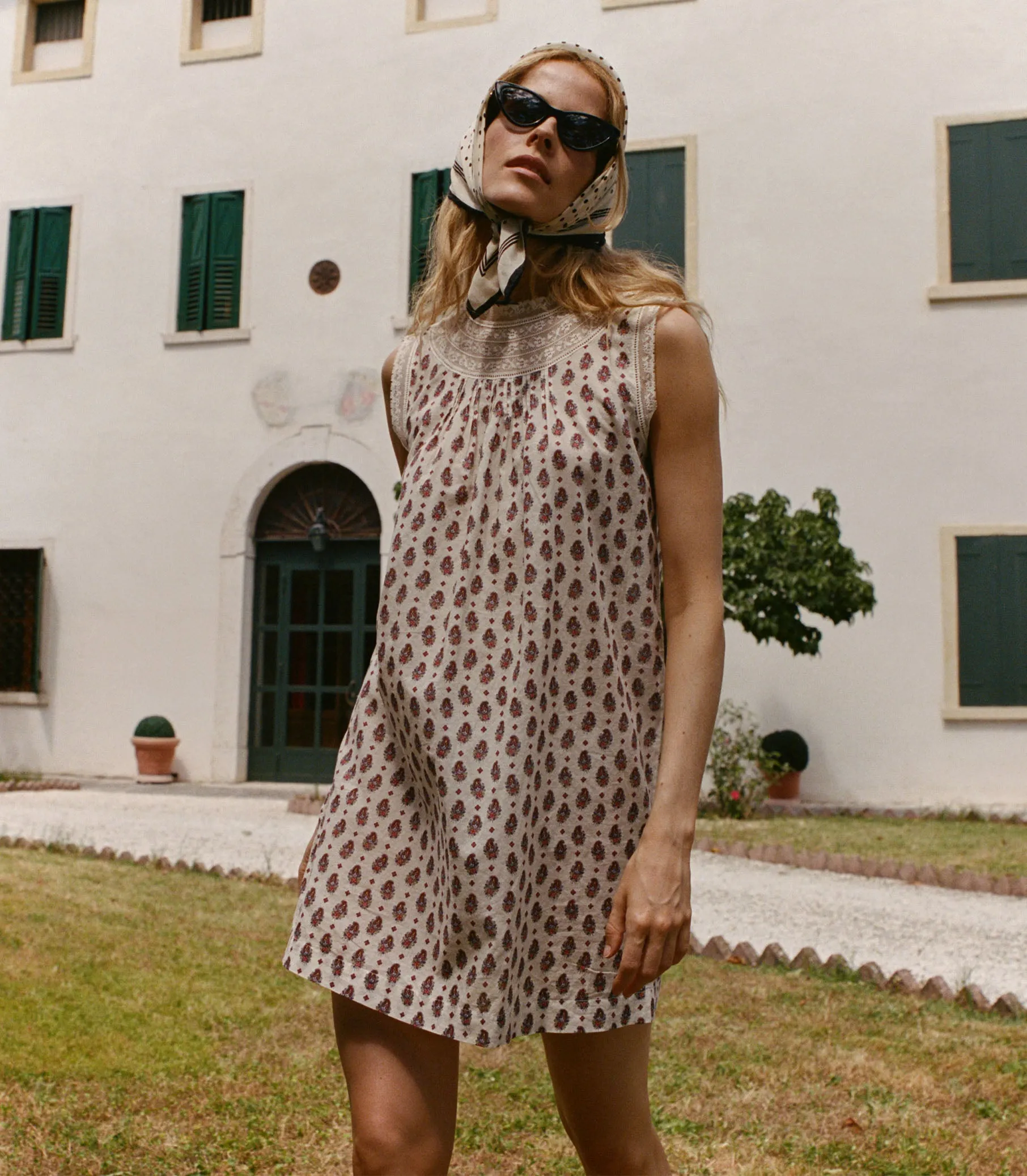 HMD -- LEONORE DRESS -- PROVENCAL PAISLEY sold by Doen