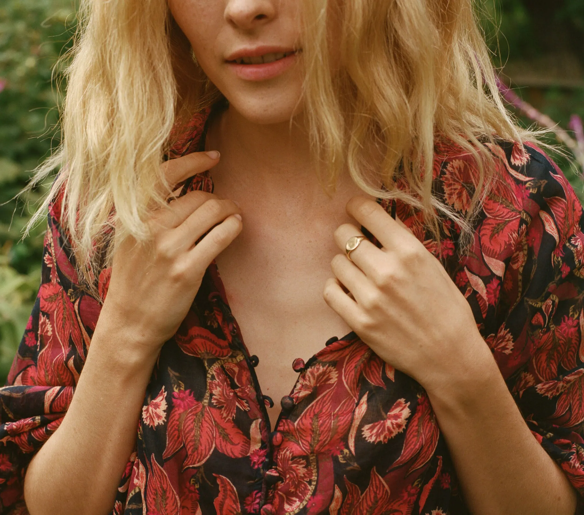 HMD -- CAMELLIA TOP -- BLACK TROPICAL FLORAL sold by Doen product image thumbnail 5