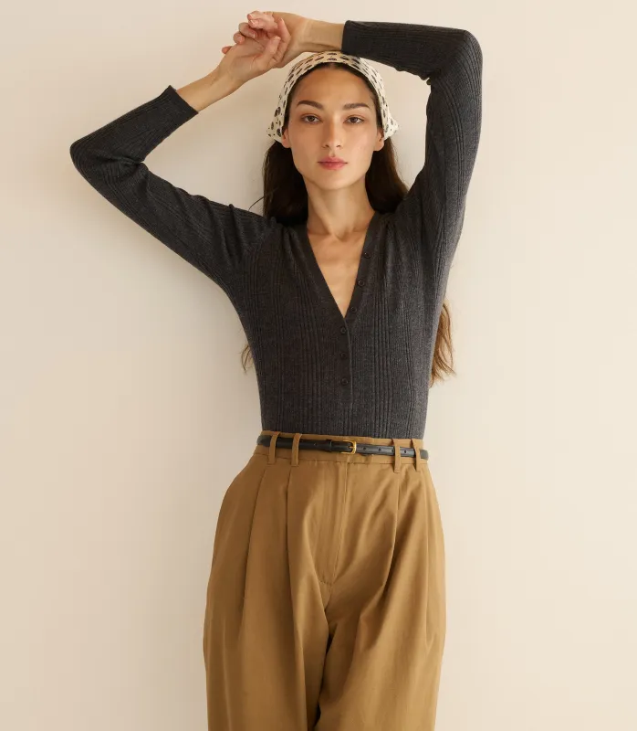 HMD -- ALBANIE TOP -- CHARCOAL GREY made by Doen