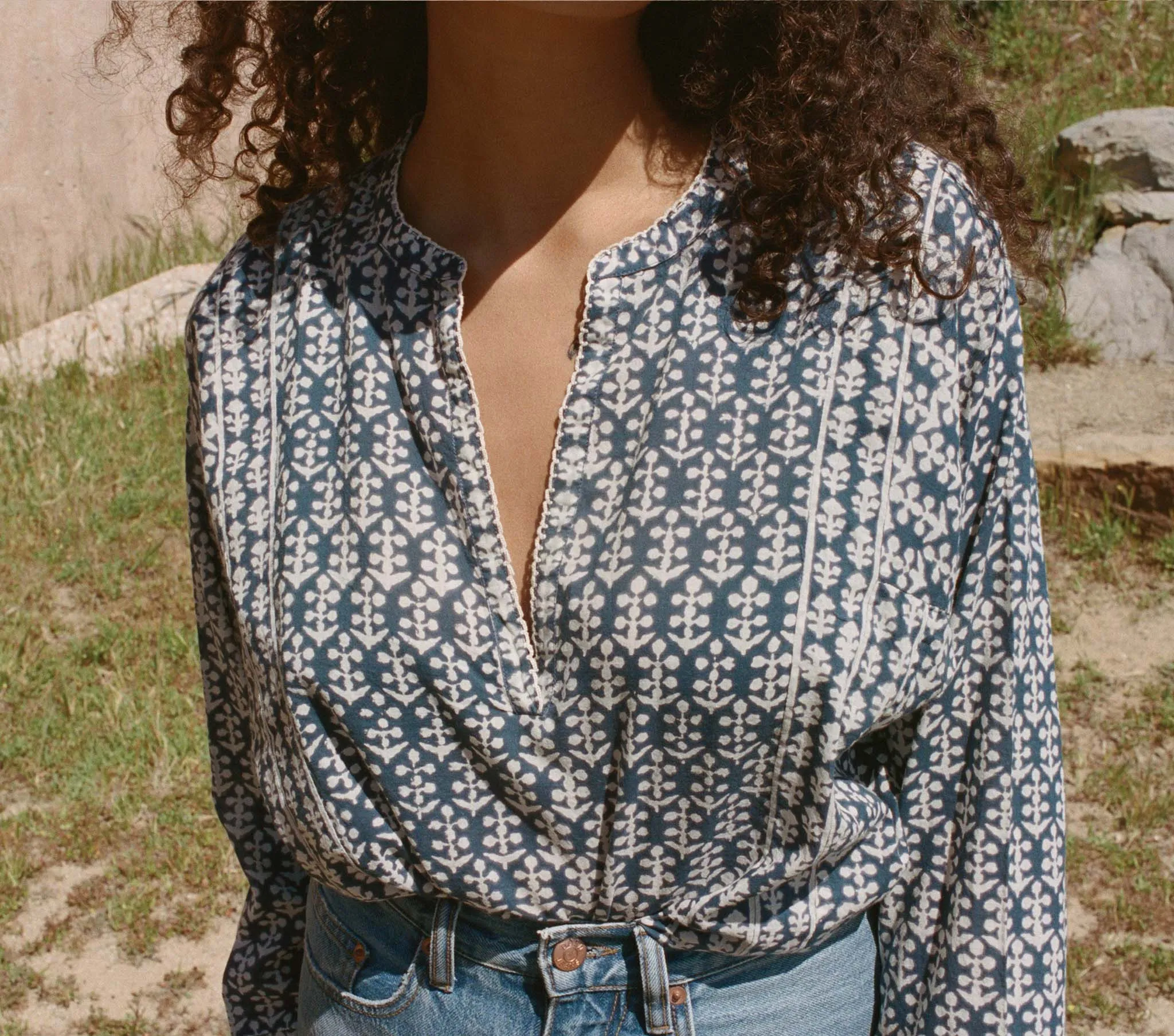 HMD -- SURI TOP -- SOLEDAD BLOOM sold by Doen product image thumbnail 3