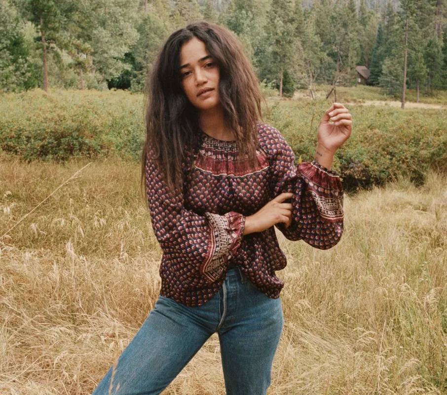 HMD -- MANZANITA TOP -- NAVY made by Doen
