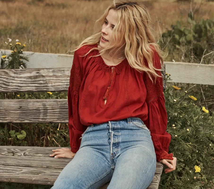 HMD -- SOURCE EMBROIDERED GAUZE TOP -- ROOIBOS sold by Doen