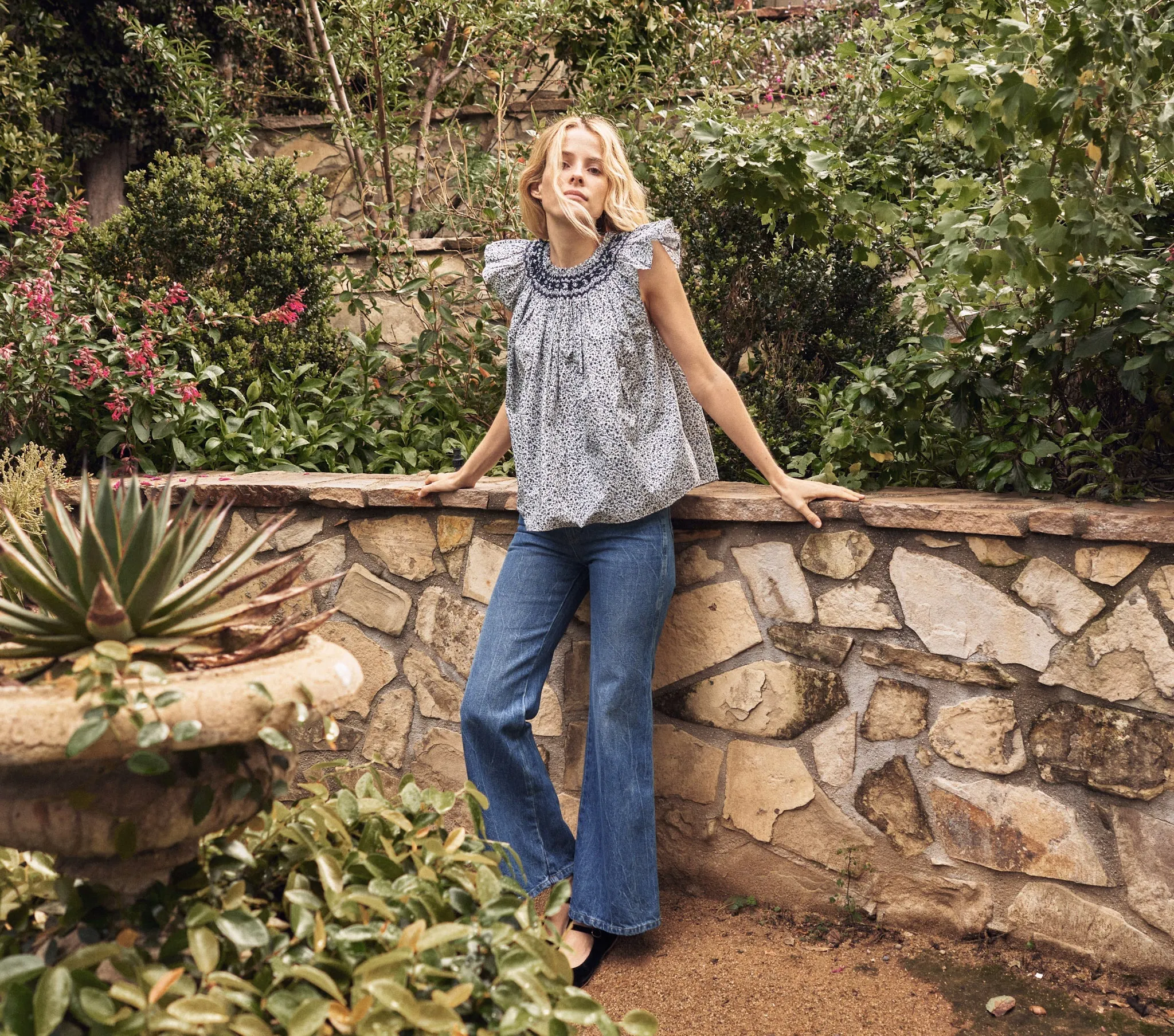 HMD -- LENOR TOP -- NAVY CHAMPIGNON FLORAL sold by Doen product image thumbnail 2