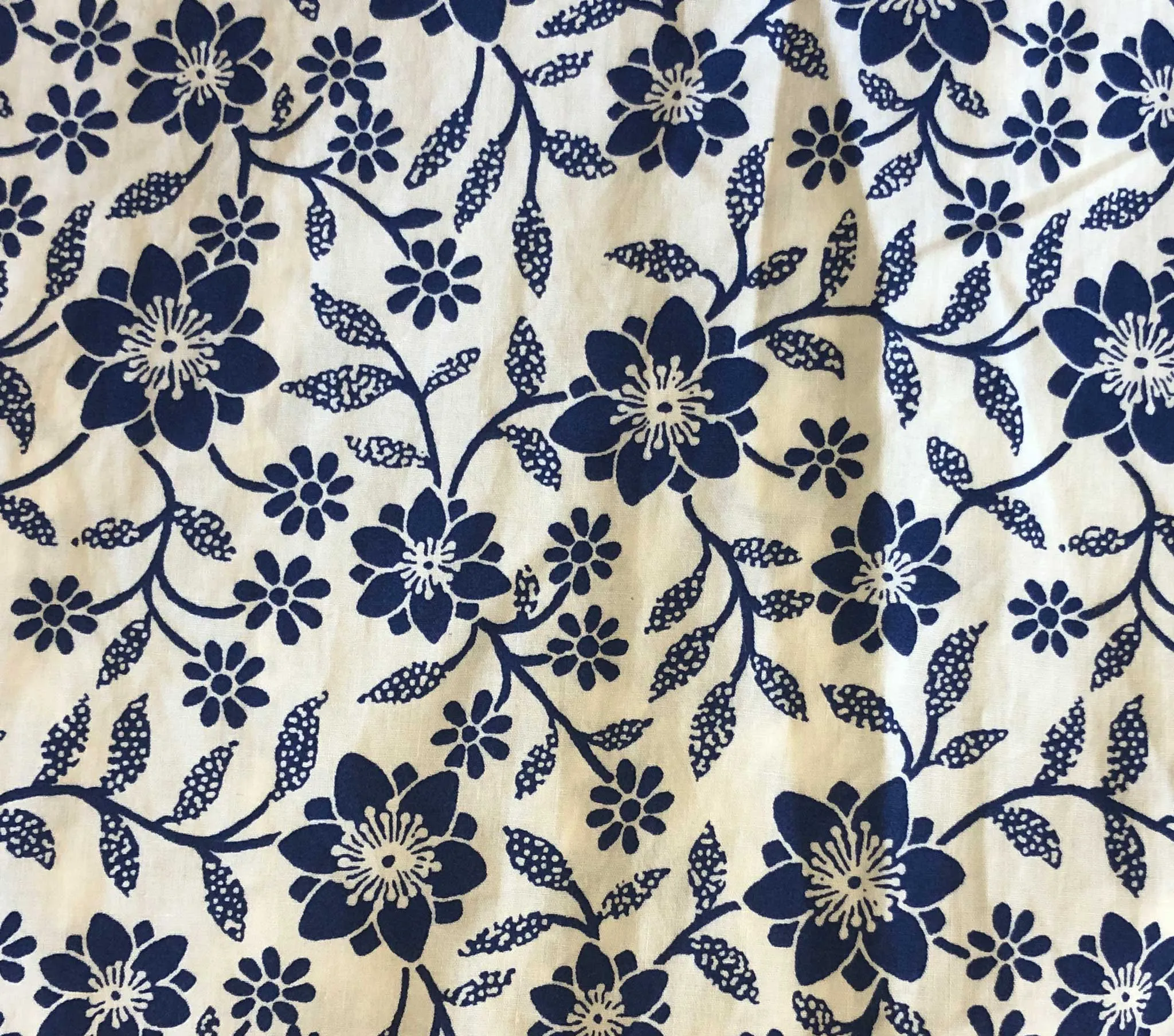 HMD -- QUINCY TOP -- CREAM JESSAMINE CALICO sold by Doen product image thumbnail 5