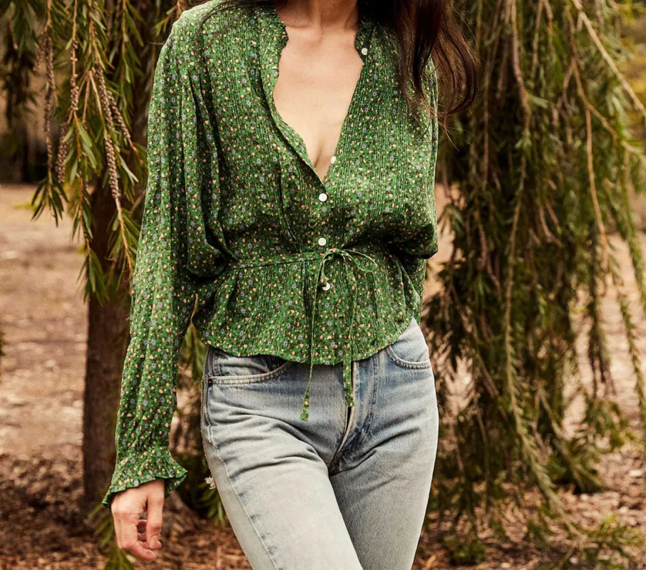 HMD -- CEZANNE TOP -- GREEN MARTHA'S GARDEN PRINT sold by Doen