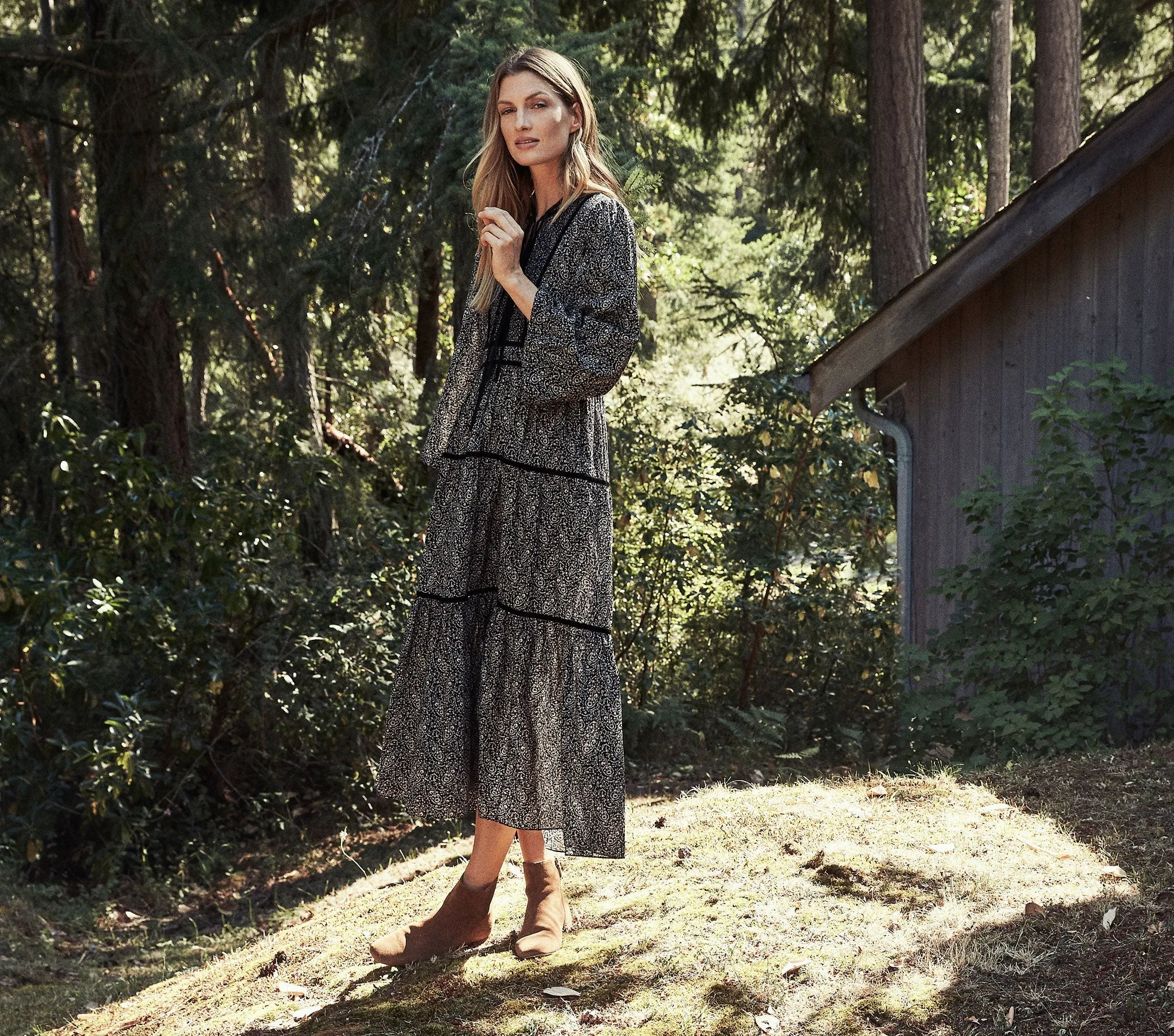 HMD -- ELIX DRESS -- BLACK PRAIRIE PAISLEY sold by Doen product image thumbnail 3