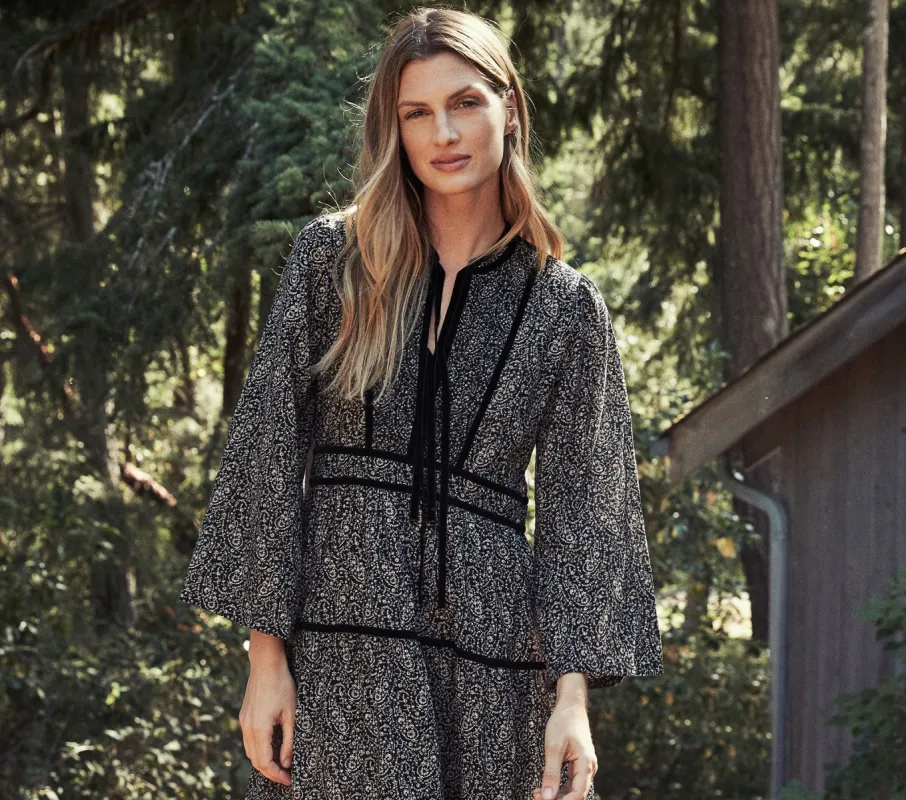 HMD -- ELIX DRESS -- BLACK PRAIRIE PAISLEY sold by Doen