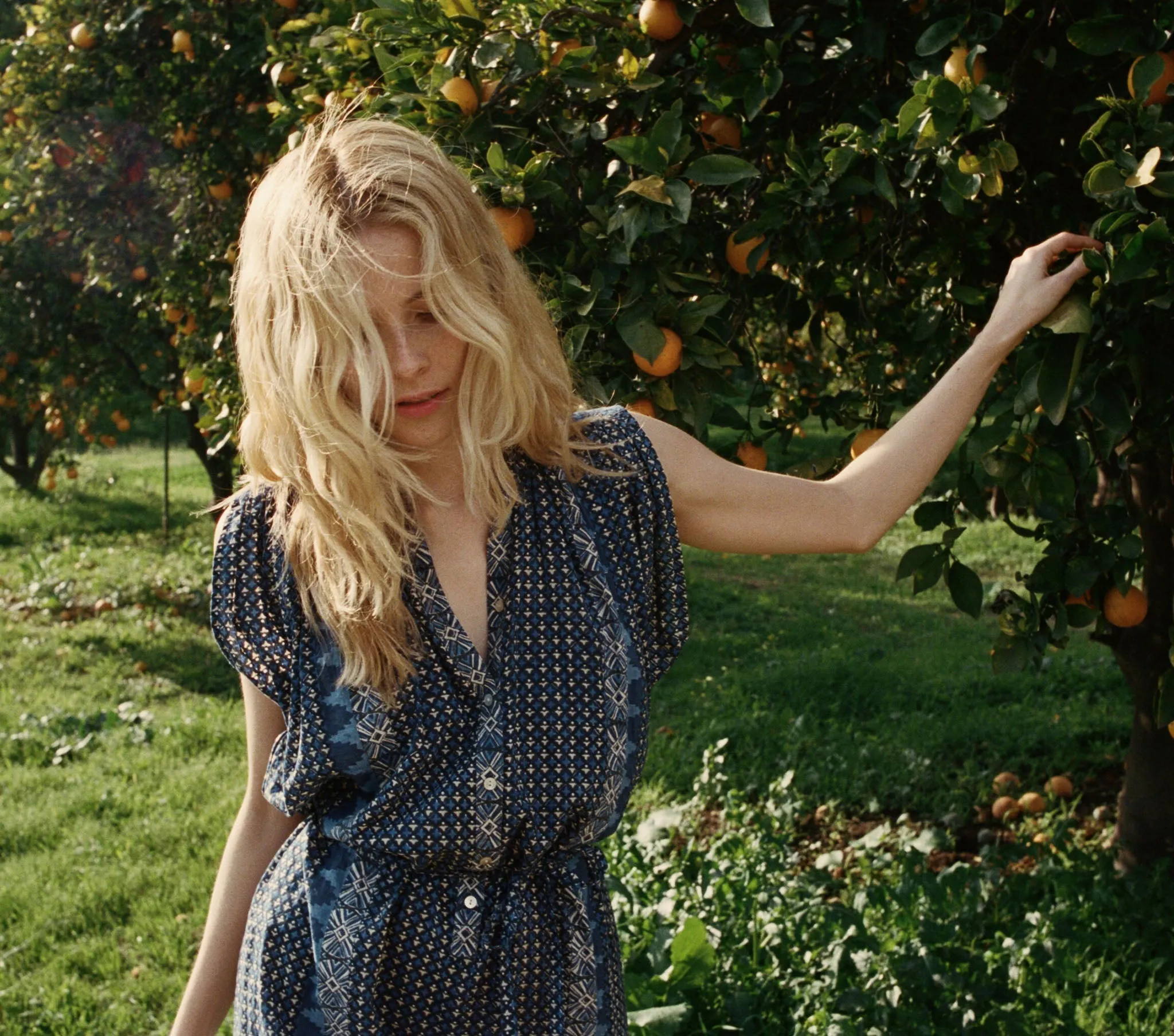 HMD -- GOA JUMPSUIT -- DARK NAVY COMBO BLOCK PRINT sold by Doen product image thumbnail 3