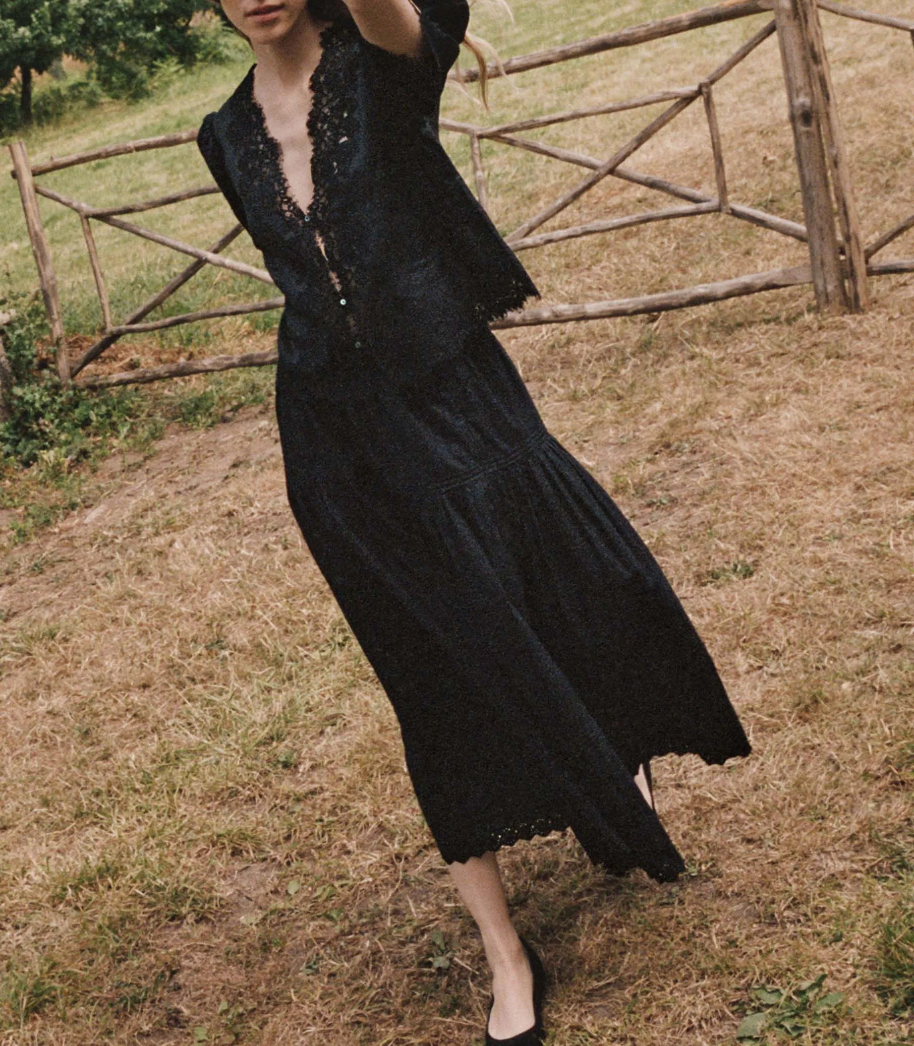 SEBASTIANE SKIRT -- BLACK sold by Doen