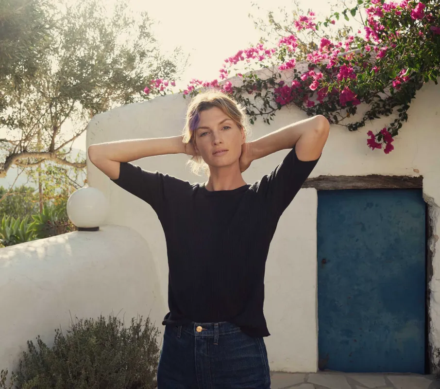 HMD -- ADA TEE -- NAVY sold by Doen