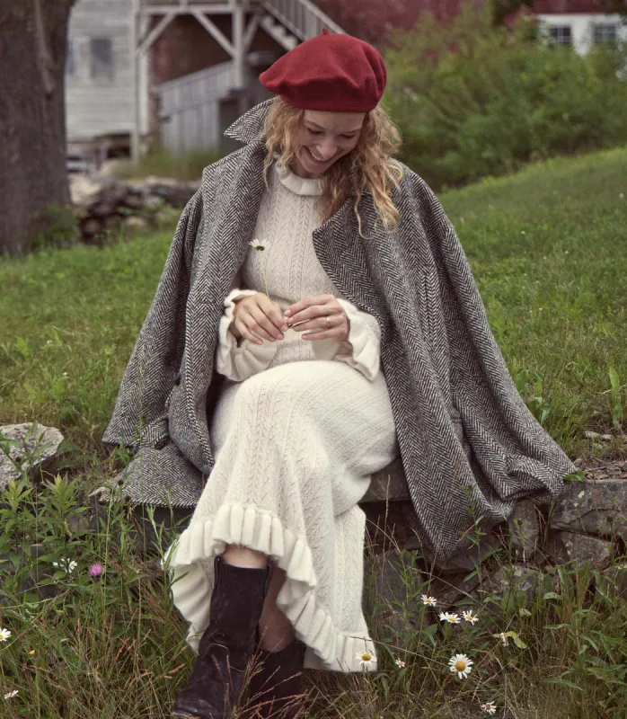 HMD -- GEORGIANNA BERET -- CURRANT sold by Doen