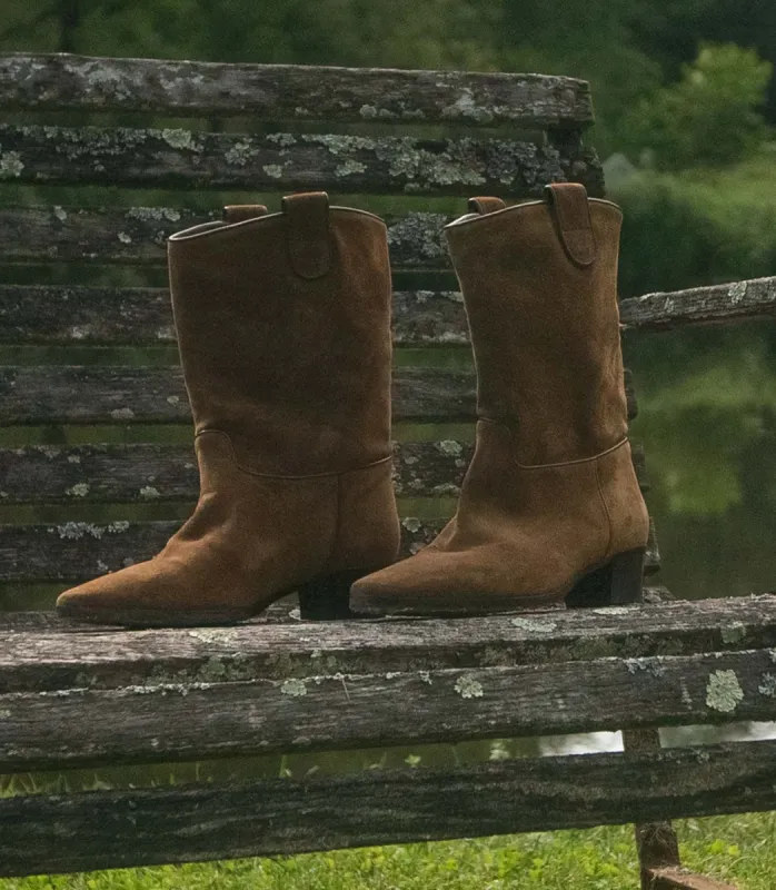 DEMI RIVIERA BOOT -- MOUTARDE SUEDE made by Doen