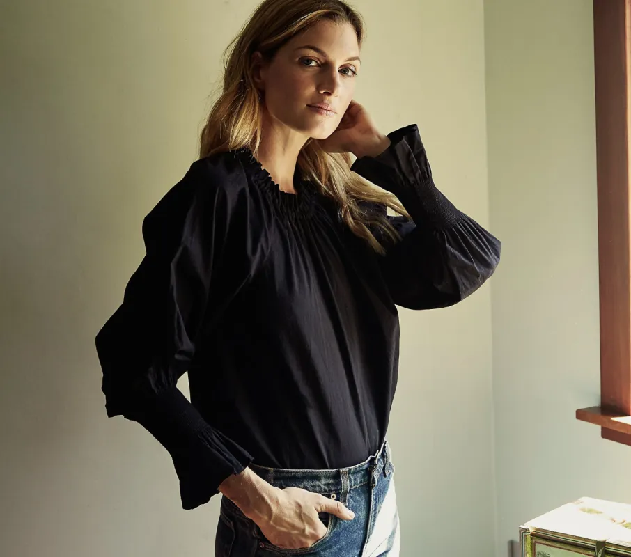 HMD -- HARPER TOP -- BLACK sold by Doen