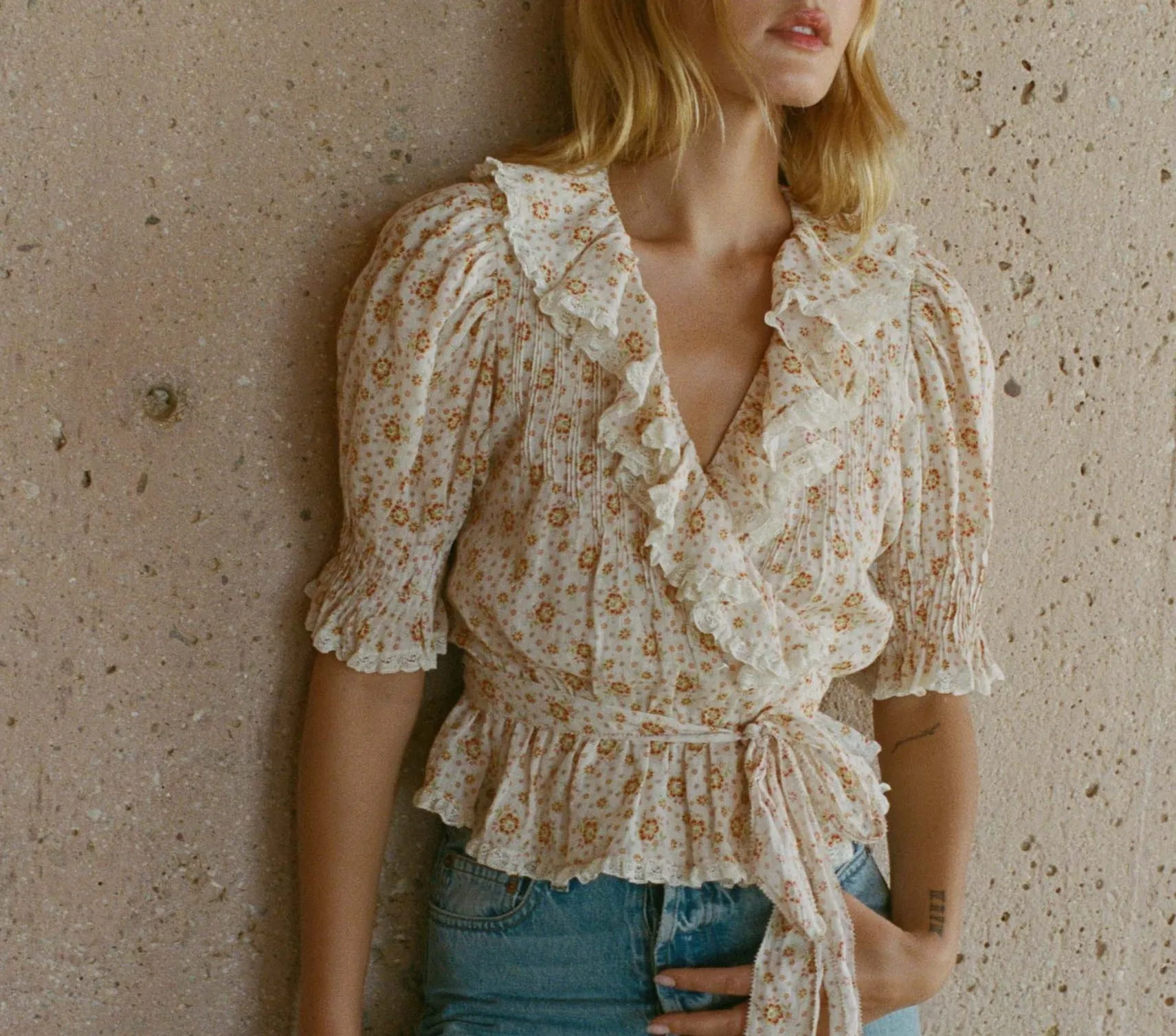 HMD -- THAMES TOP -- ALABASTER COUNTRYSIDE CALICO | Parallel