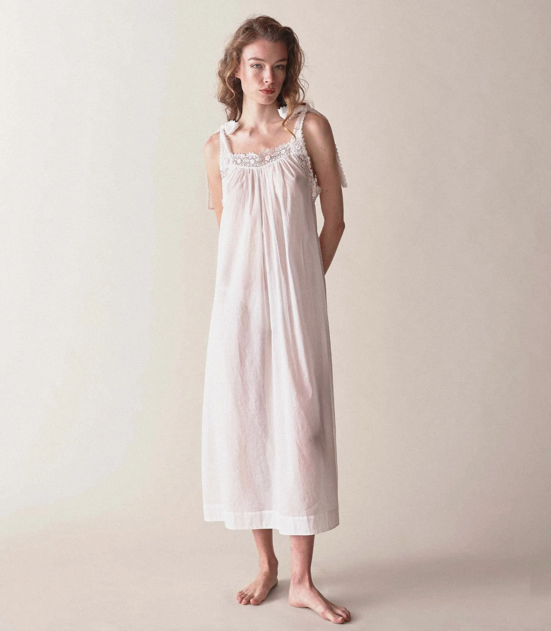 HMD -- ANDANTE NIGHTGOWN -- SALT sold by Doen product image thumbnail 3